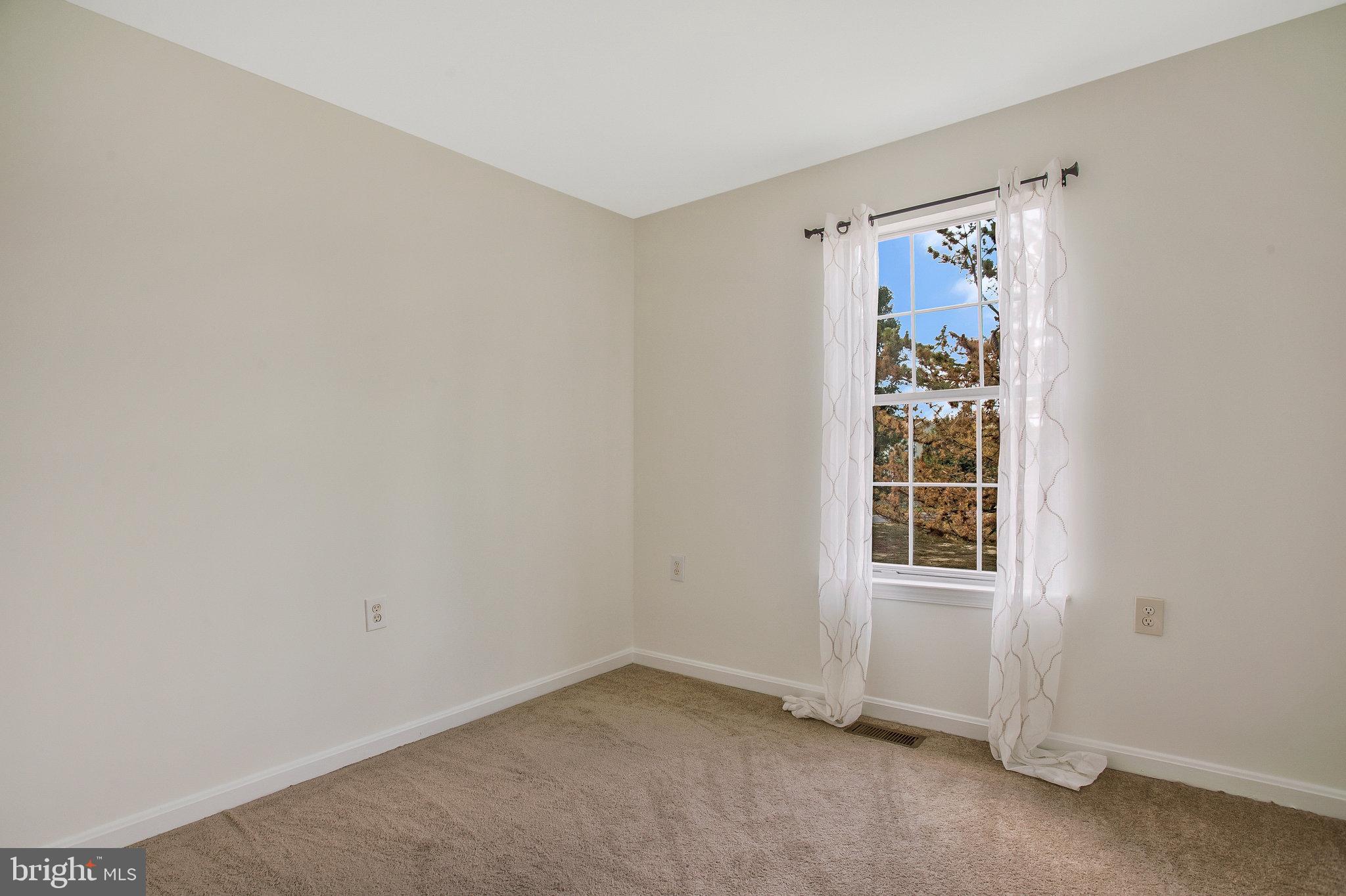 TANGLEWOOD TOWNHOMES - Residential