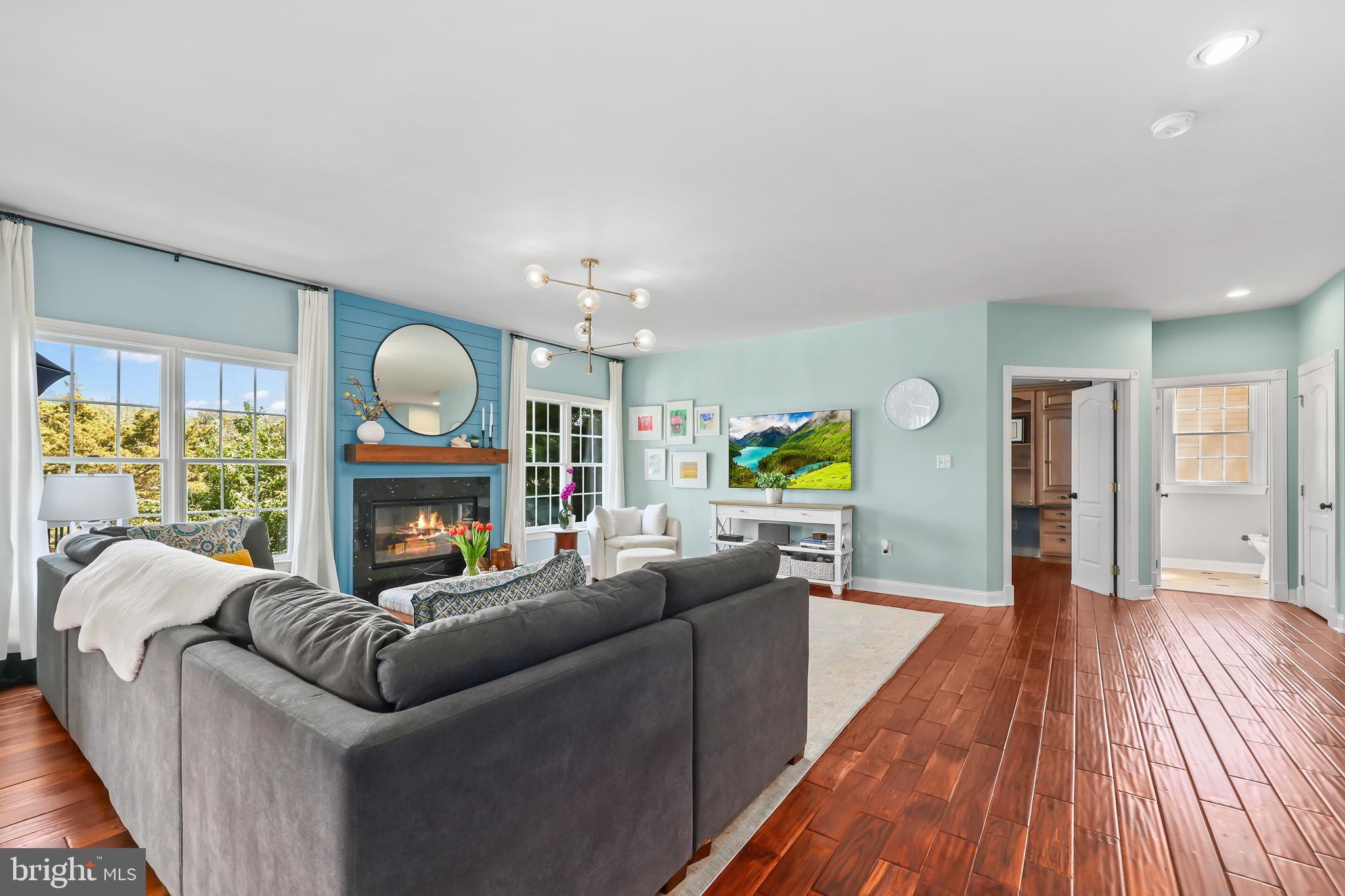 DOMINION VALLEY COUNTRY CLUB - Residential