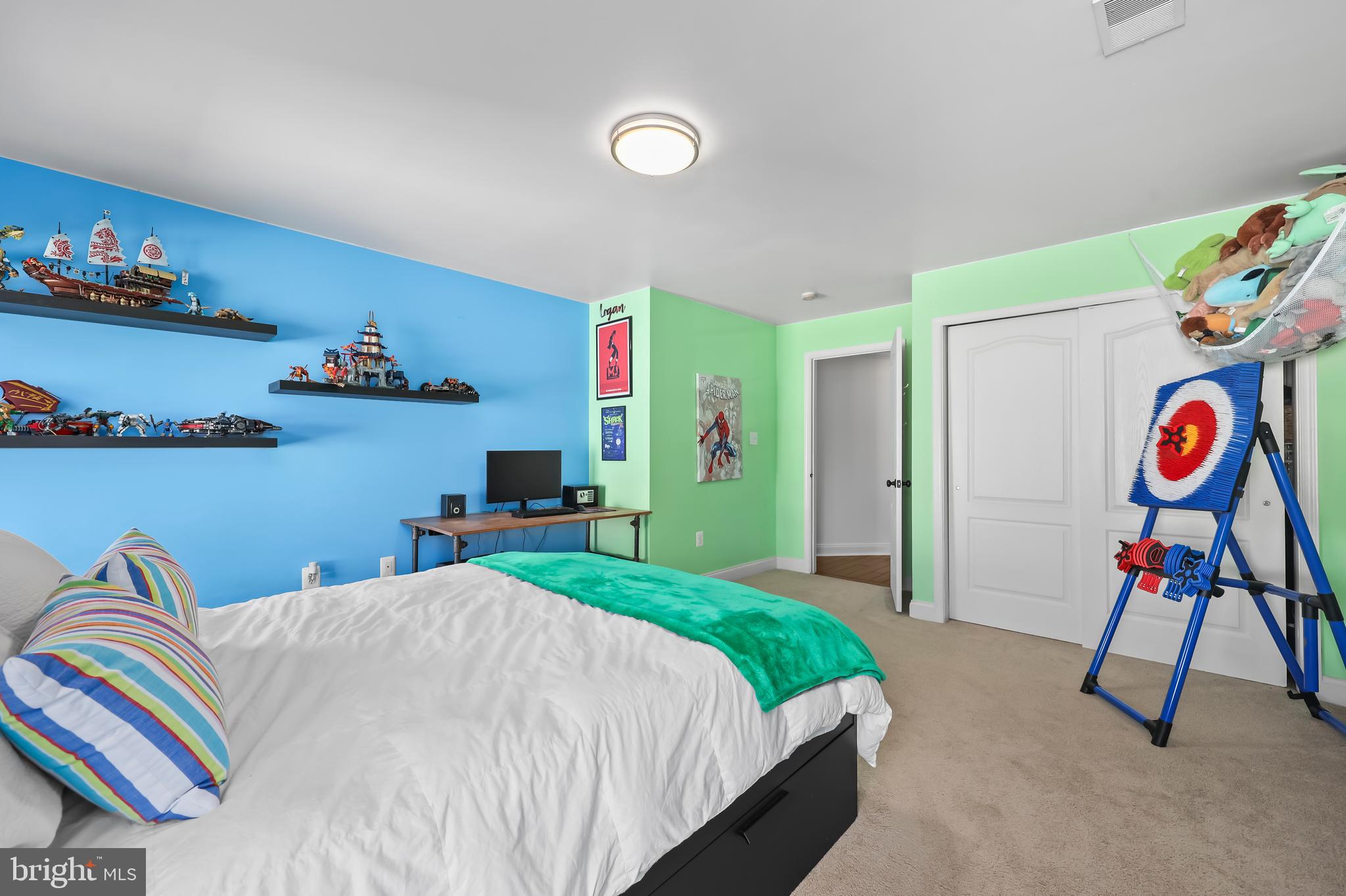 DOMINION VALLEY COUNTRY CLUB - Residential