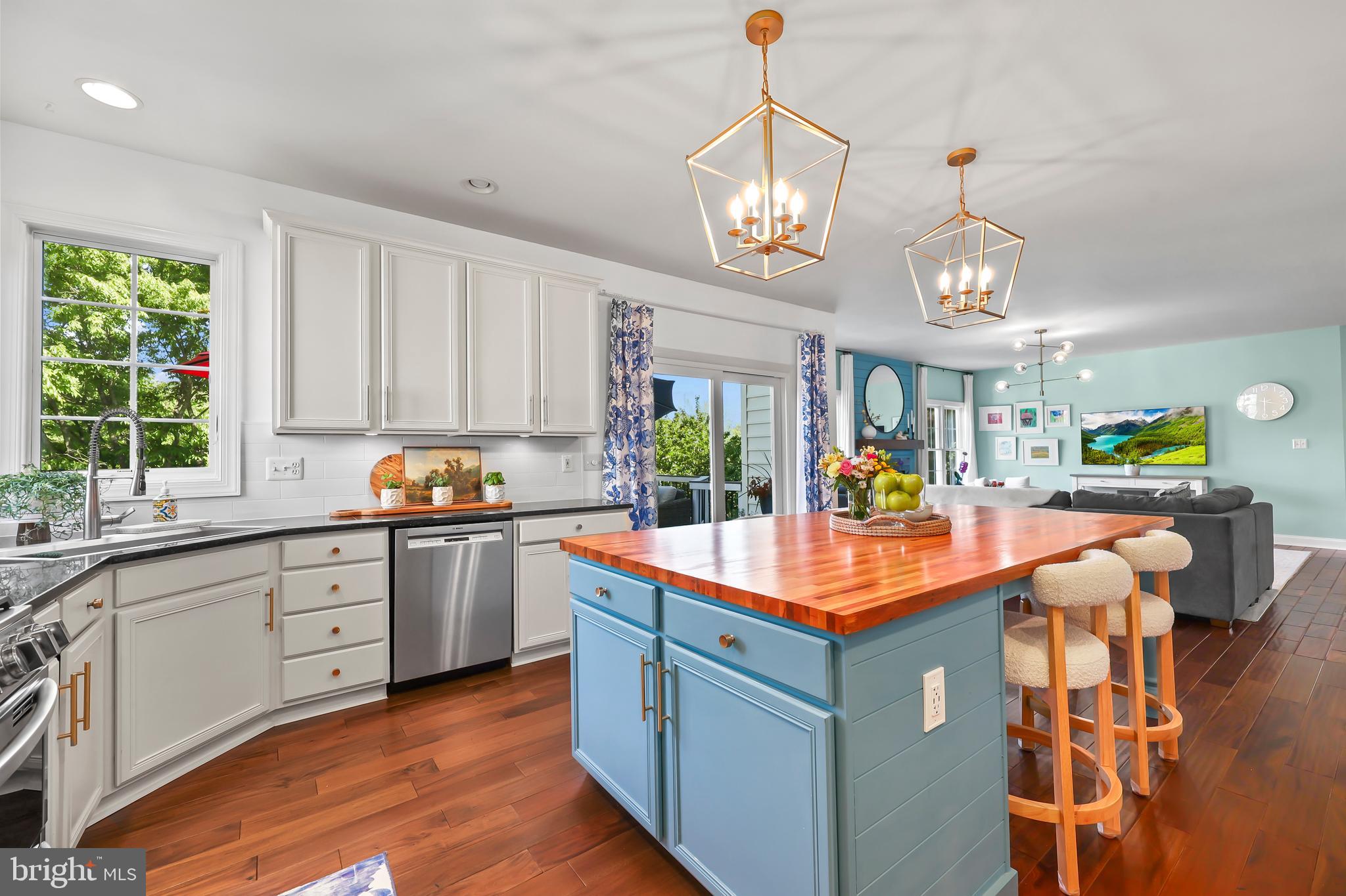 DOMINION VALLEY COUNTRY CLUB - Residential