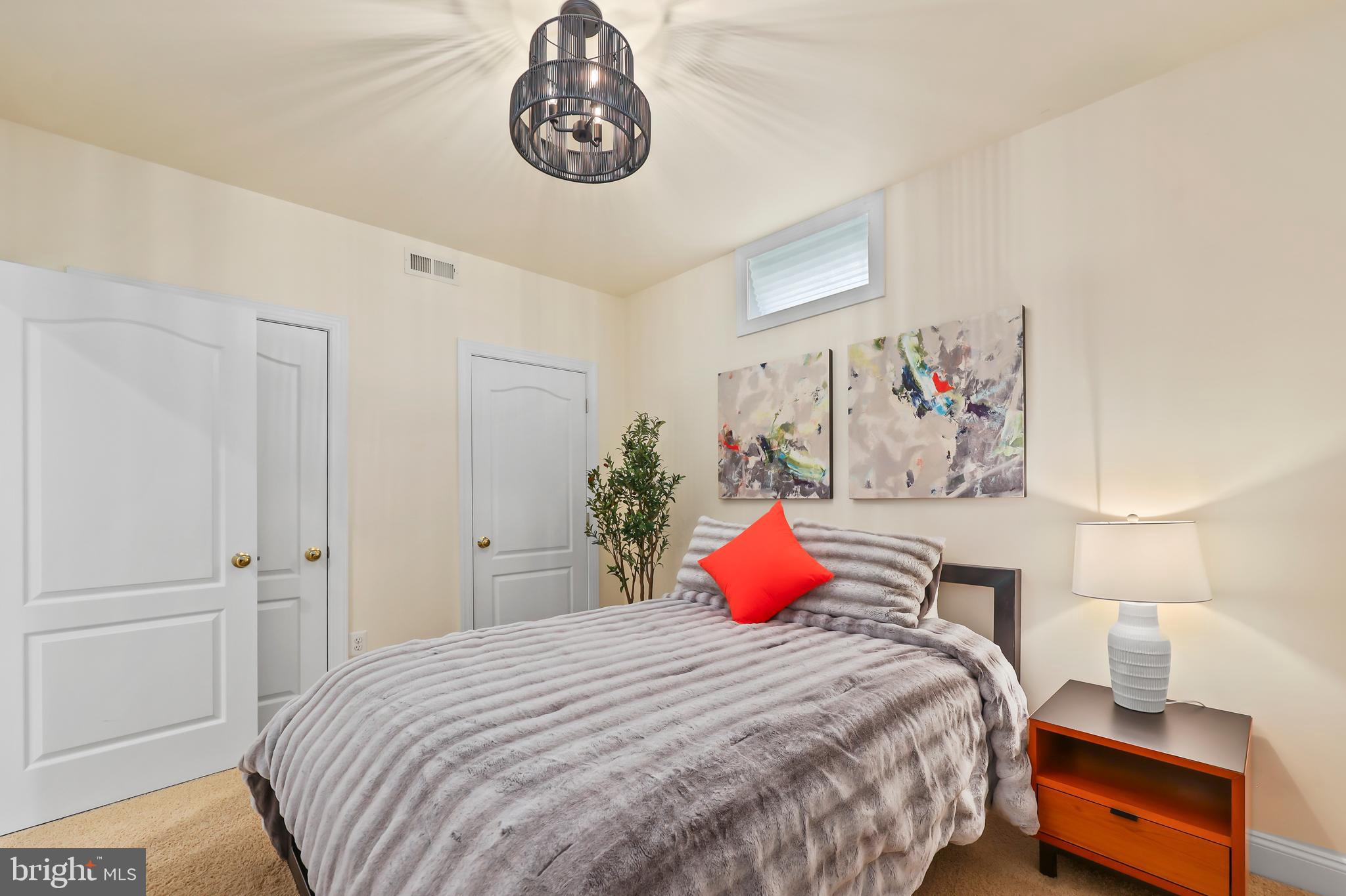 DOMINION VALLEY COUNTRY CLUB - Residential