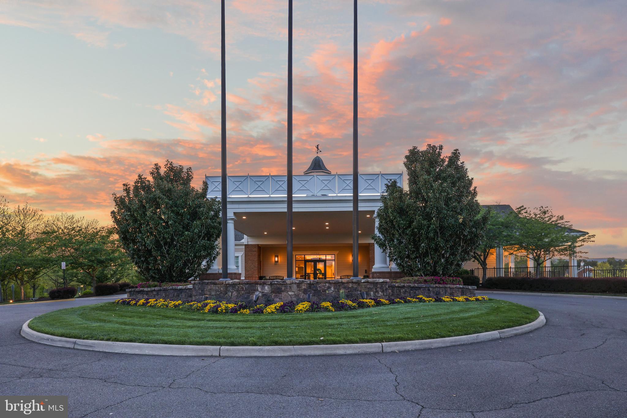 DOMINION VALLEY COUNTRY CLUB - Residential