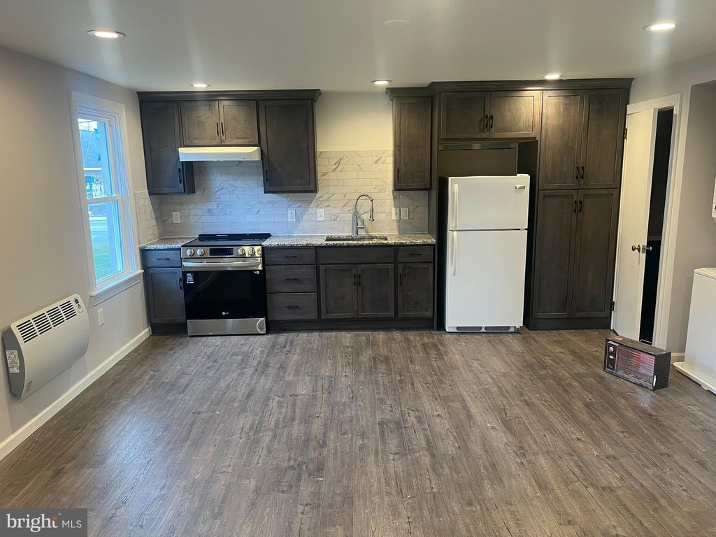 Photo of 3554 Old Philadelphia Pike #APT 2, LANCASTER, PA 17602 (MLS # PALA2081178)