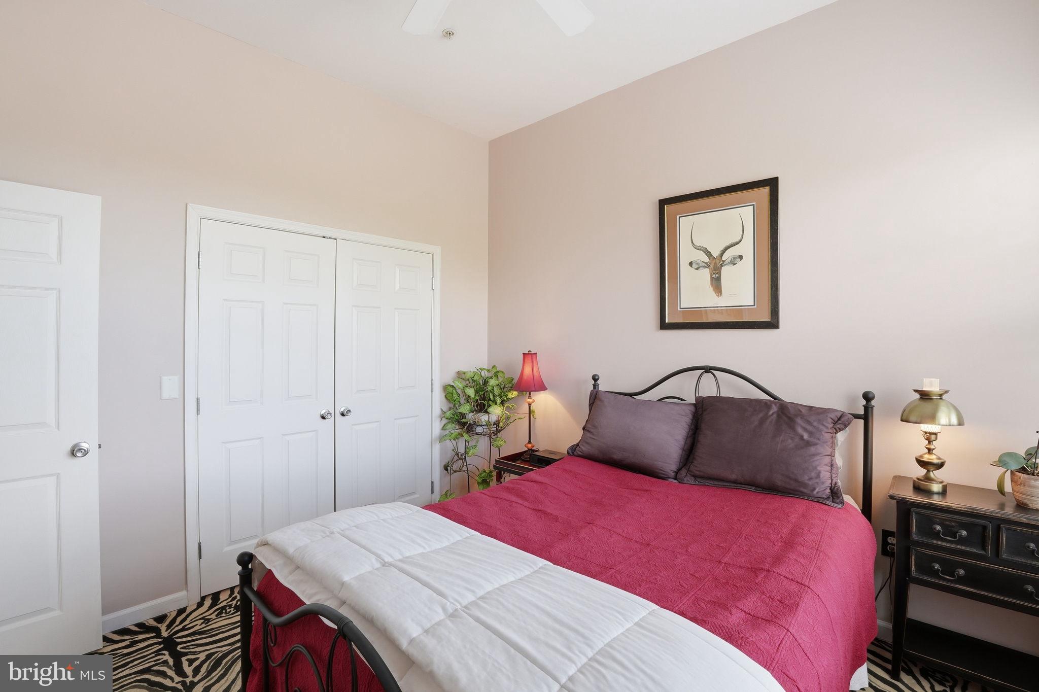 THE KENTLANDS - Residential