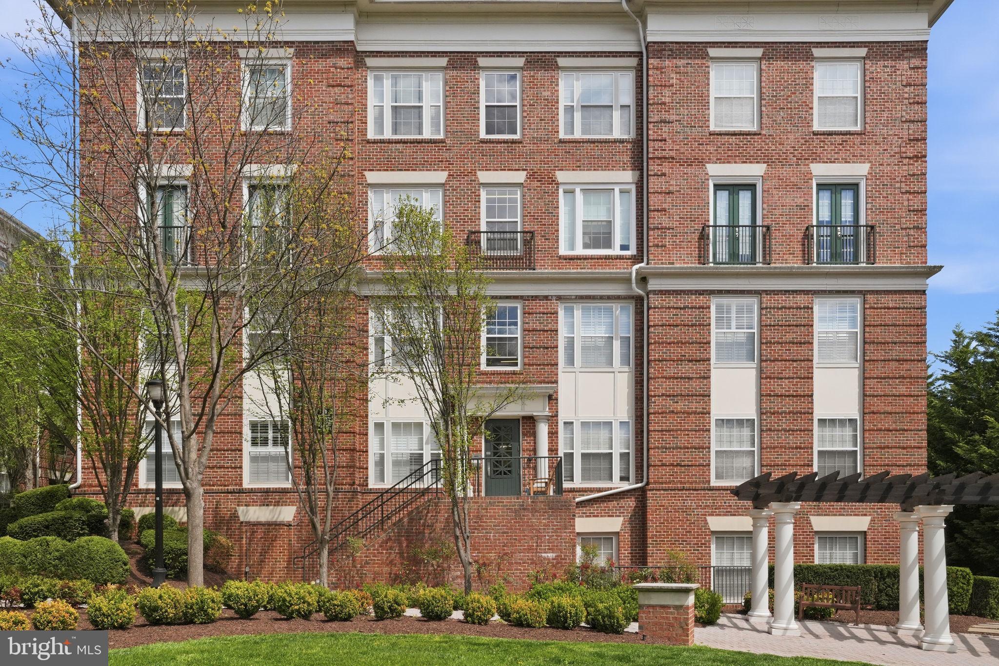 THE KENTLANDS - Residential