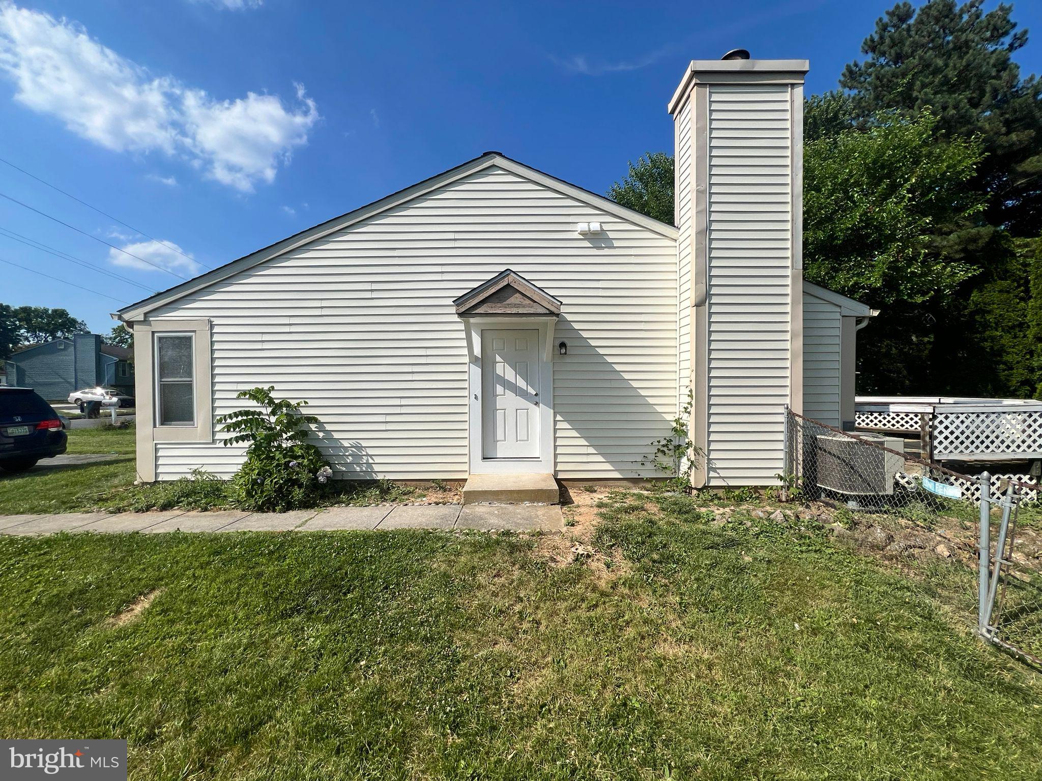 FREDERICKTOWNE VILLAGE - Residential Lease