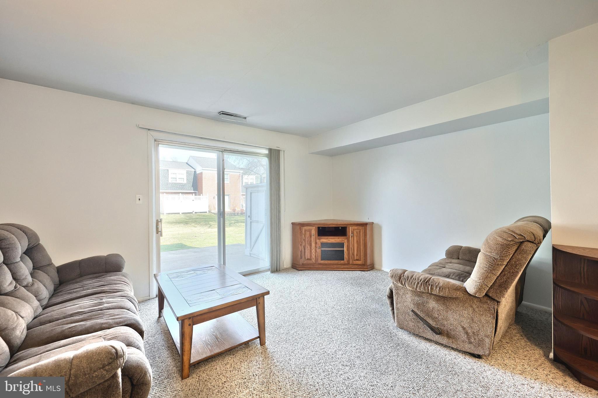 COLONY PARK CONDOS - Residential