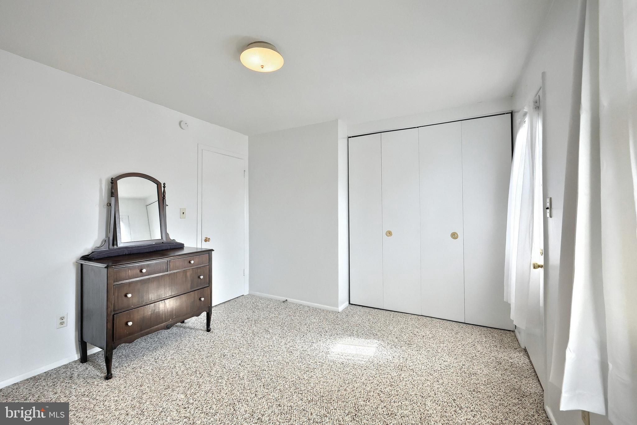 COLONY PARK CONDOS - Residential