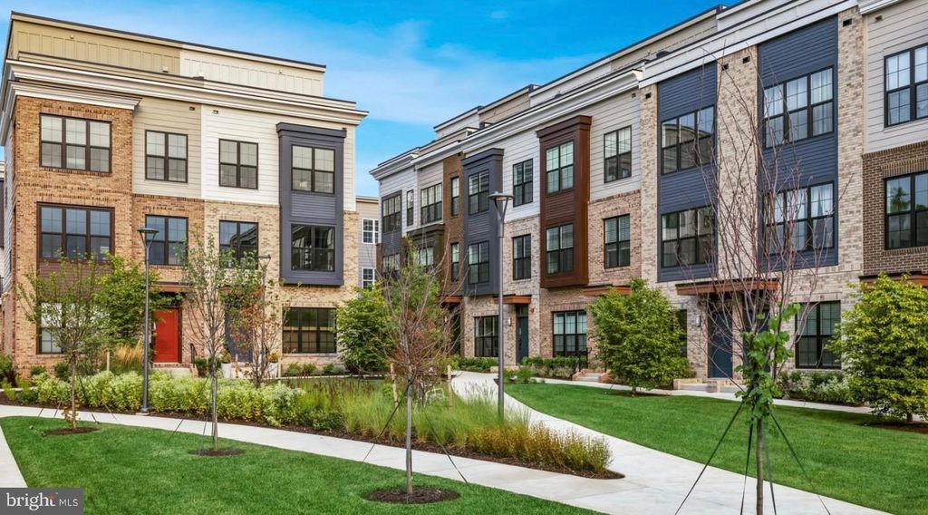 Photo of 7301 Blade Drive, FALLS CHURCH, VA 22042 (MLS # VAFX2273628)