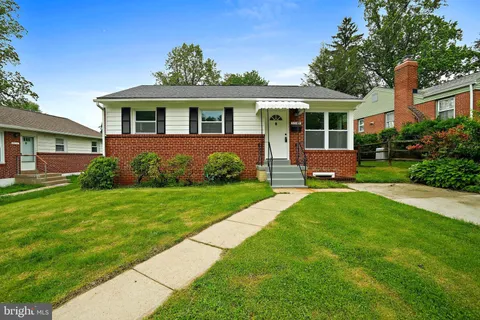 3509 Anderson Road, Kensington, MD MLS: MDMC2181066
