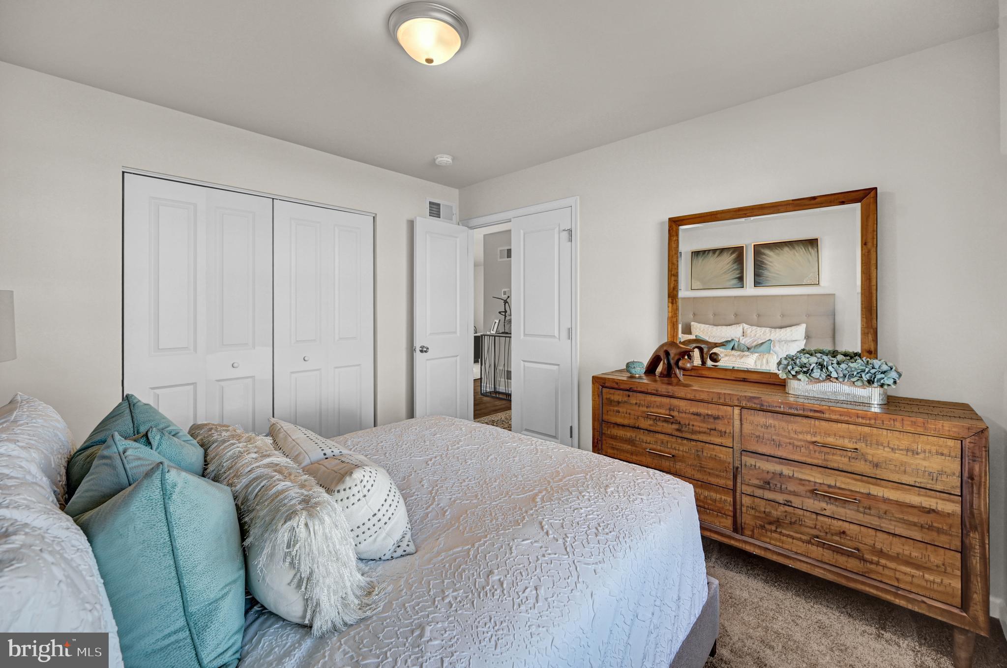 FARM LANE ESTATES - Residential