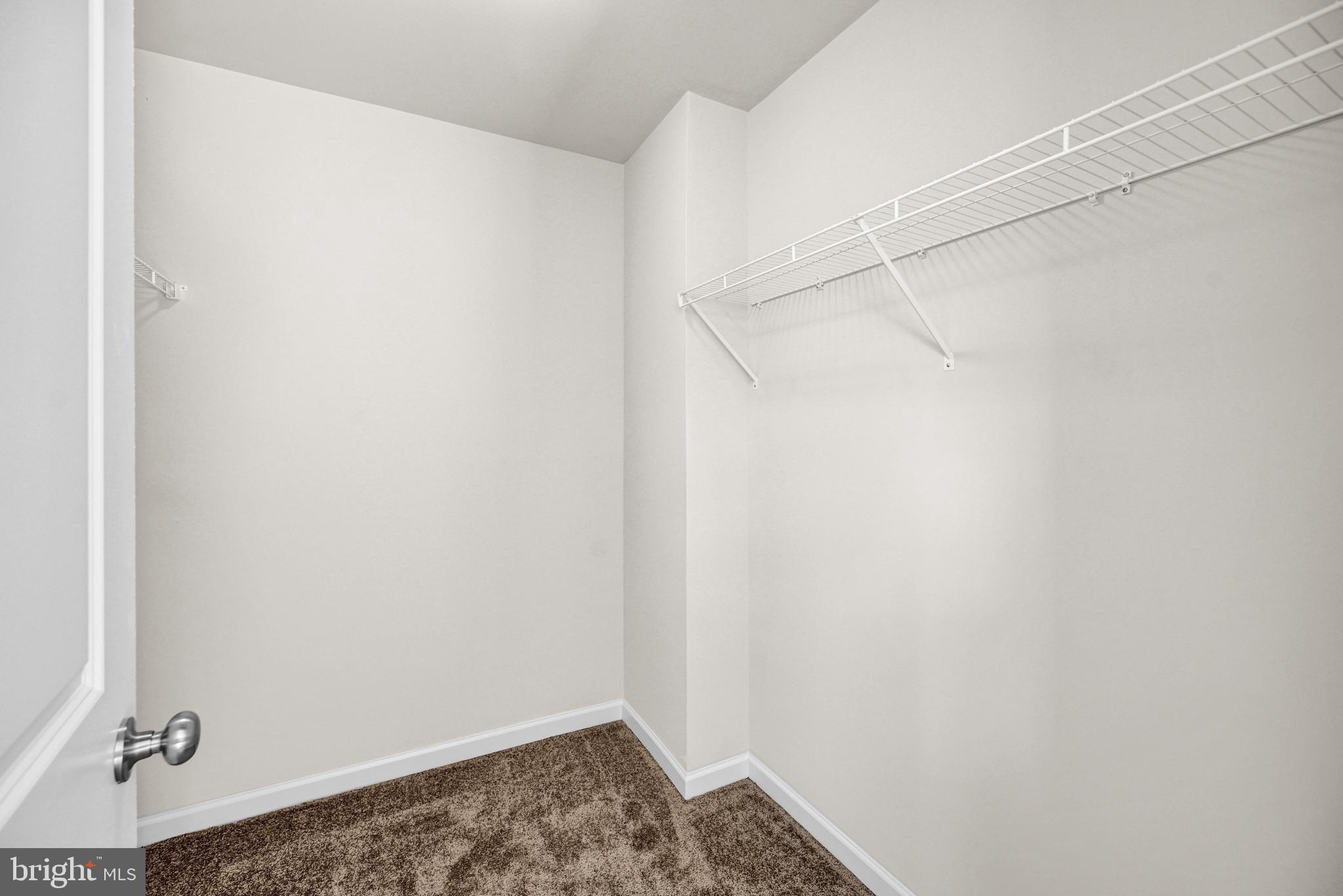 FARM LANE ESTATES - Residential