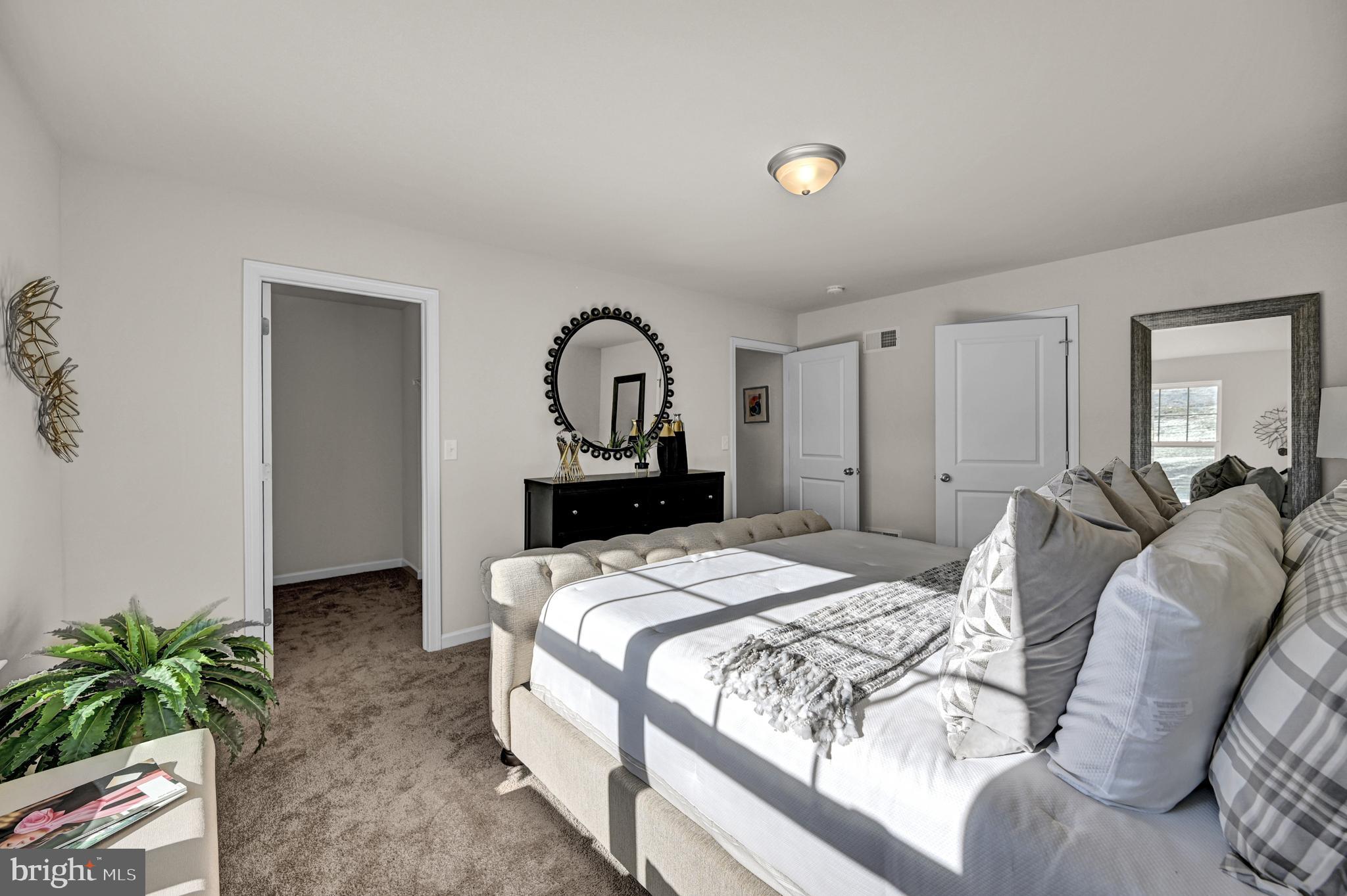 FARM LANE ESTATES - Residential