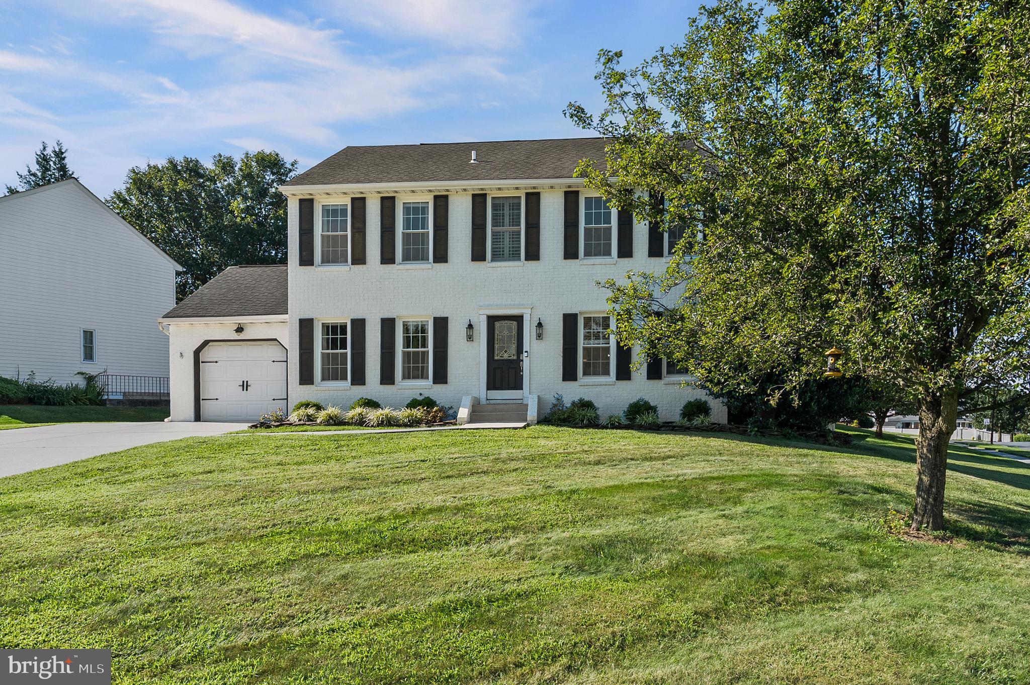 900 CLYMER COURT