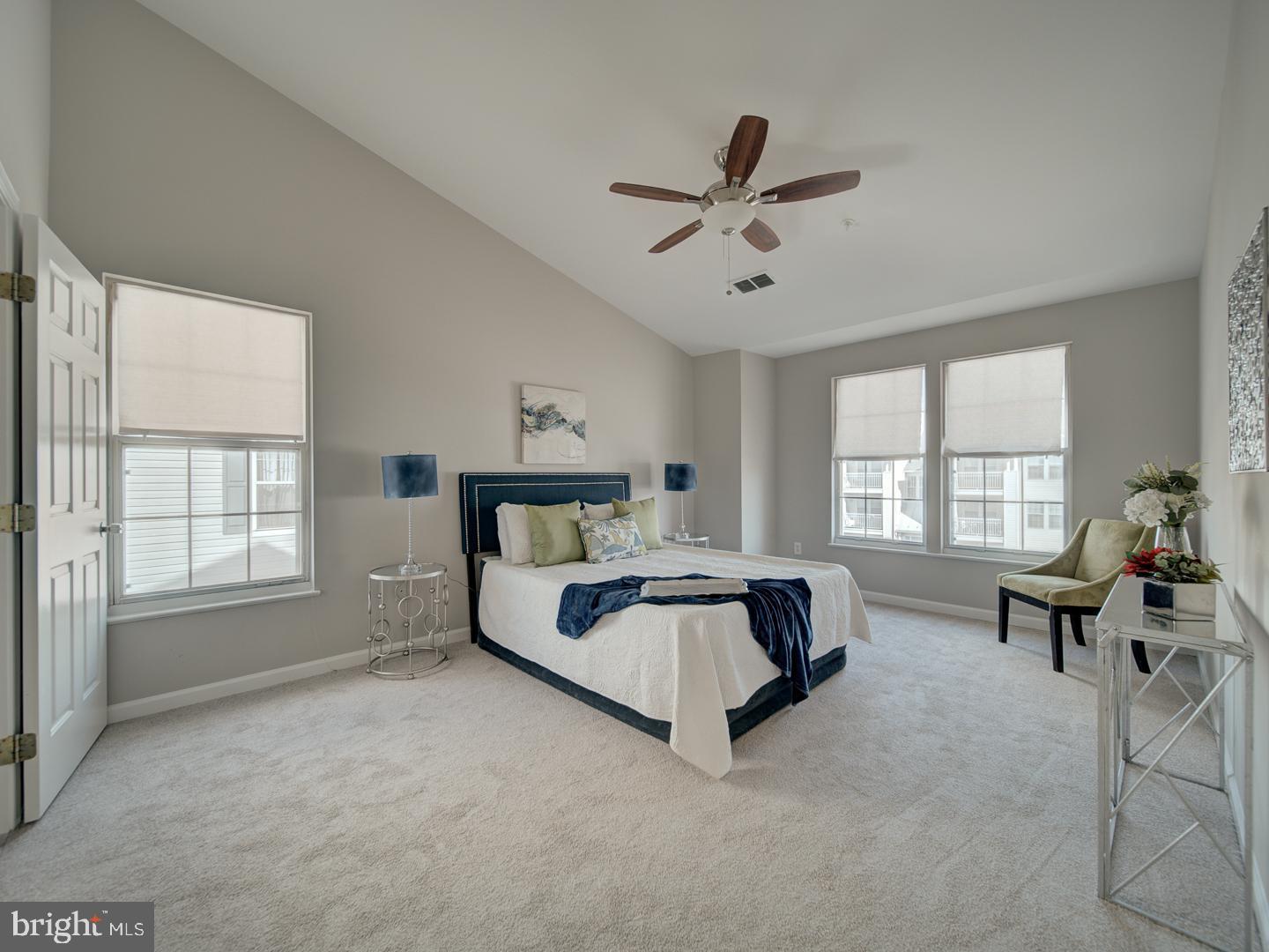 SOUTH MEADOWS - Residential