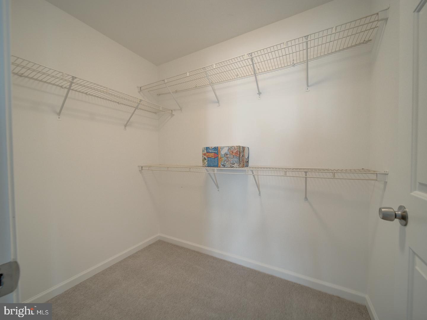 SOUTH MEADOWS - Residential