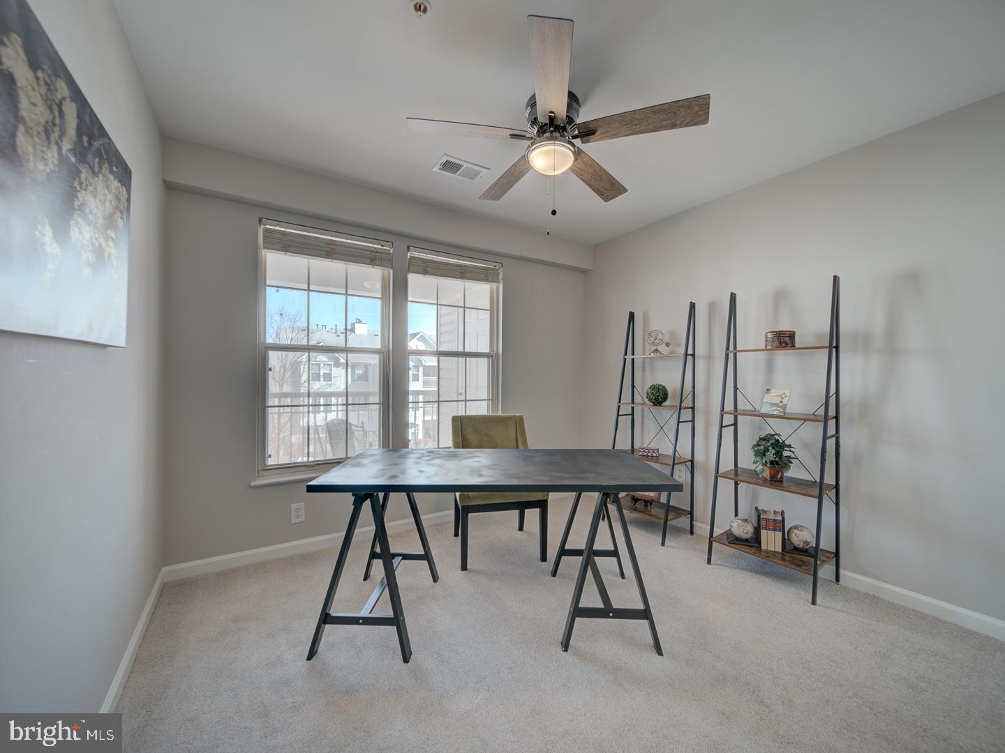 SOUTH MEADOWS - Residential