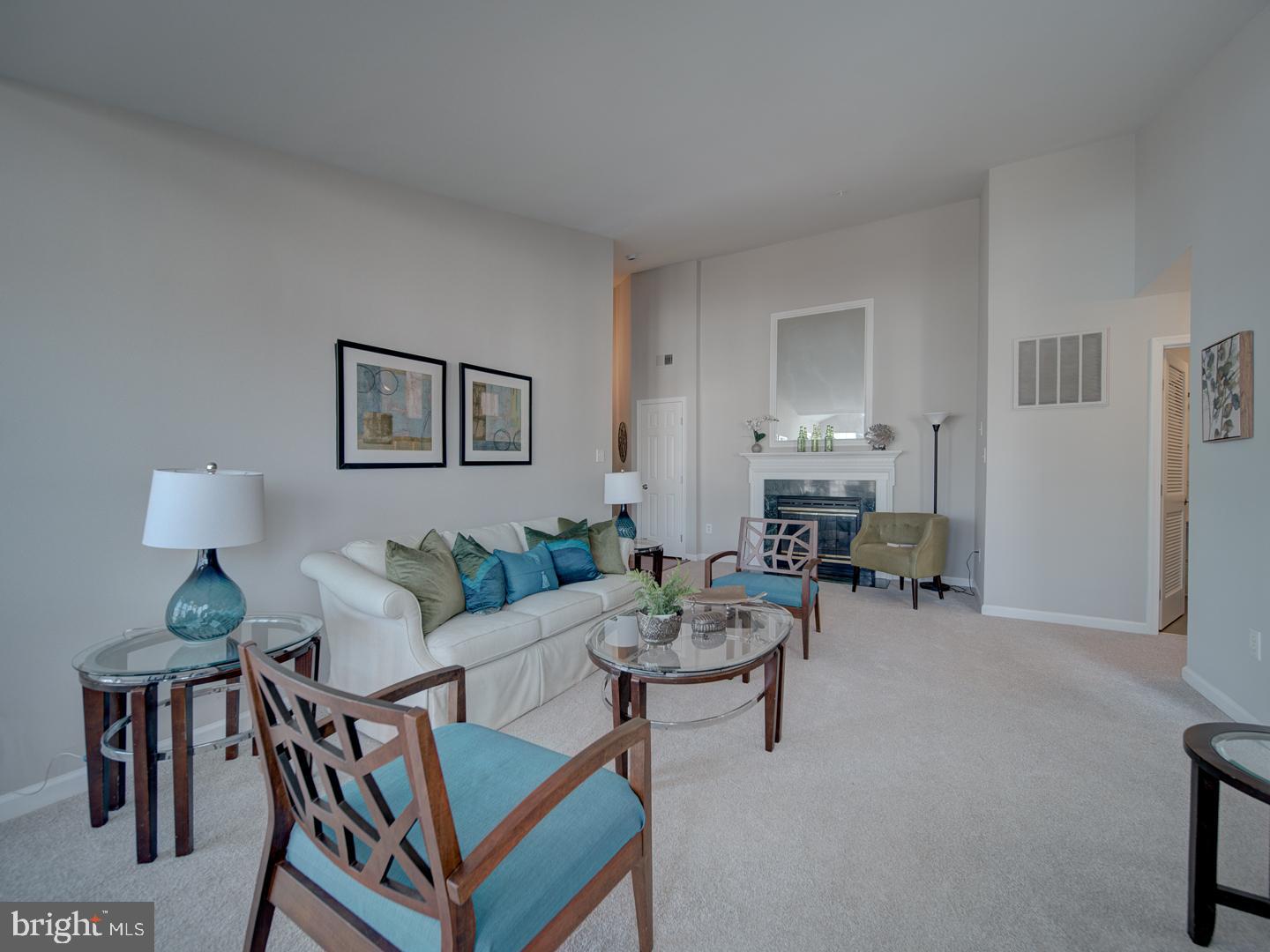 SOUTH MEADOWS - Residential