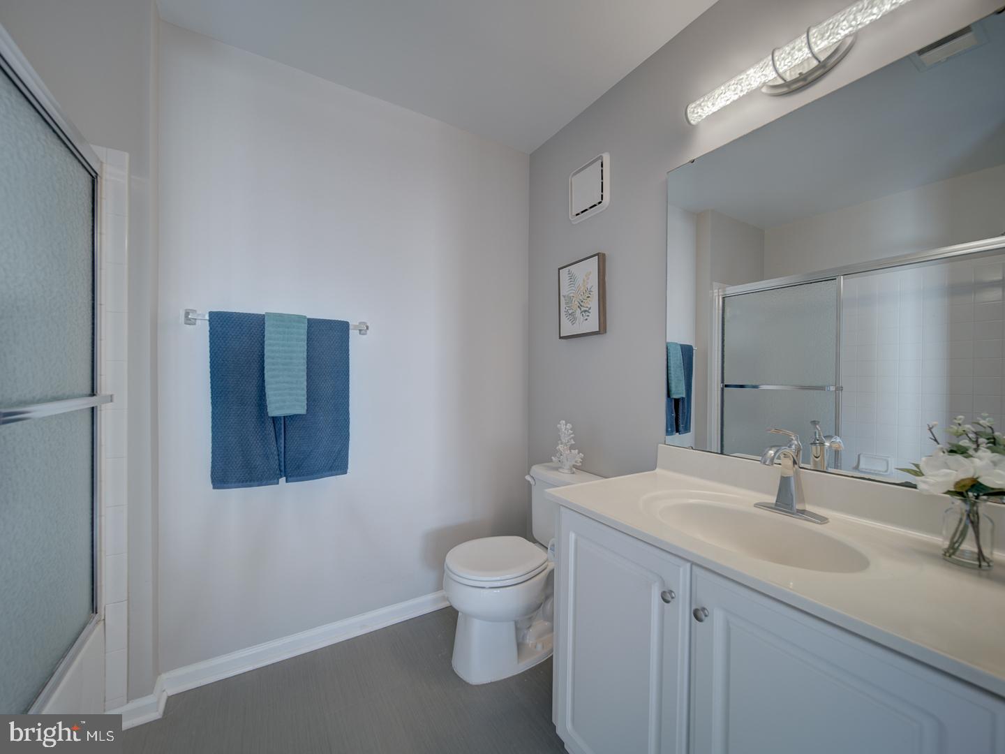 SOUTH MEADOWS - Residential