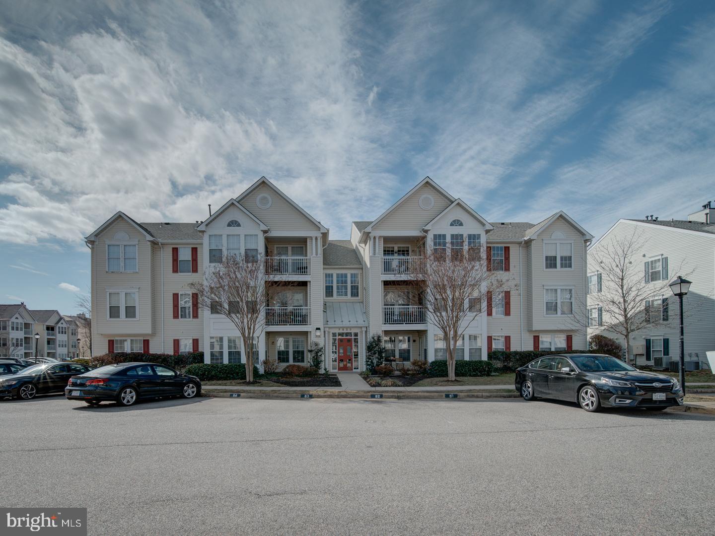 SOUTH MEADOWS - Residential