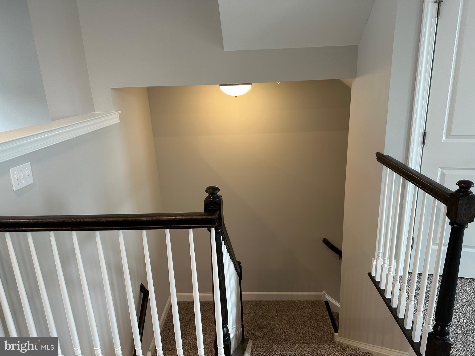 IRONWOOD - Residential Lease