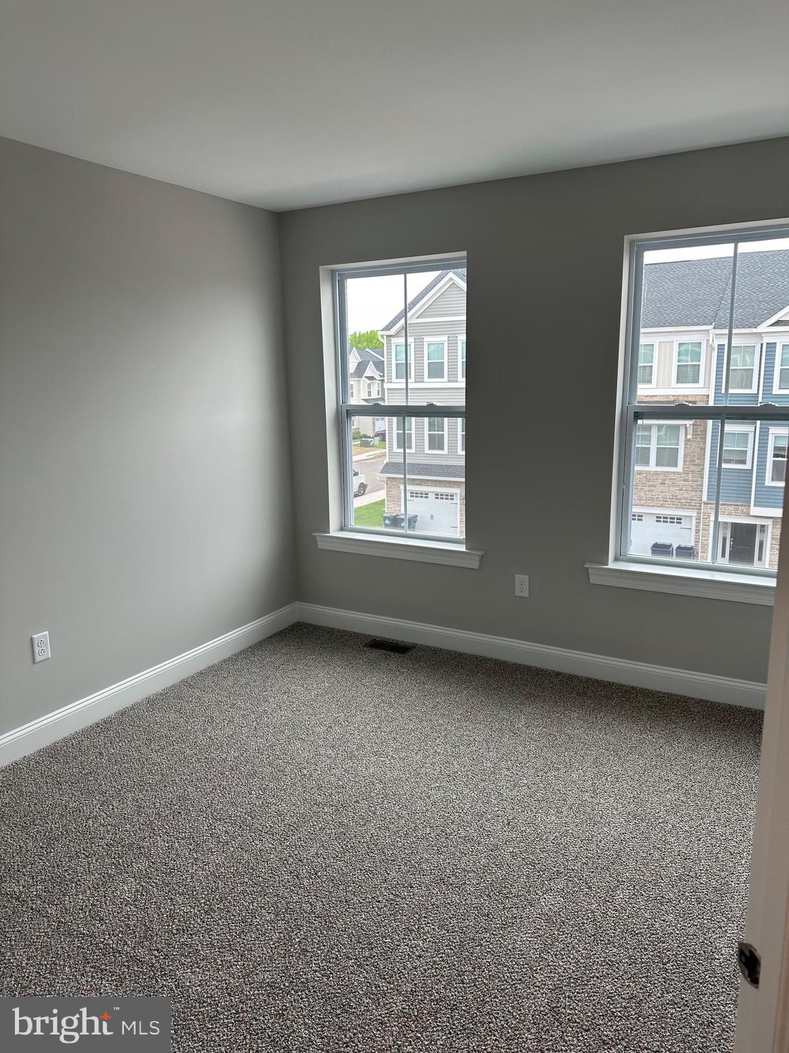 IRONWOOD - Residential Lease