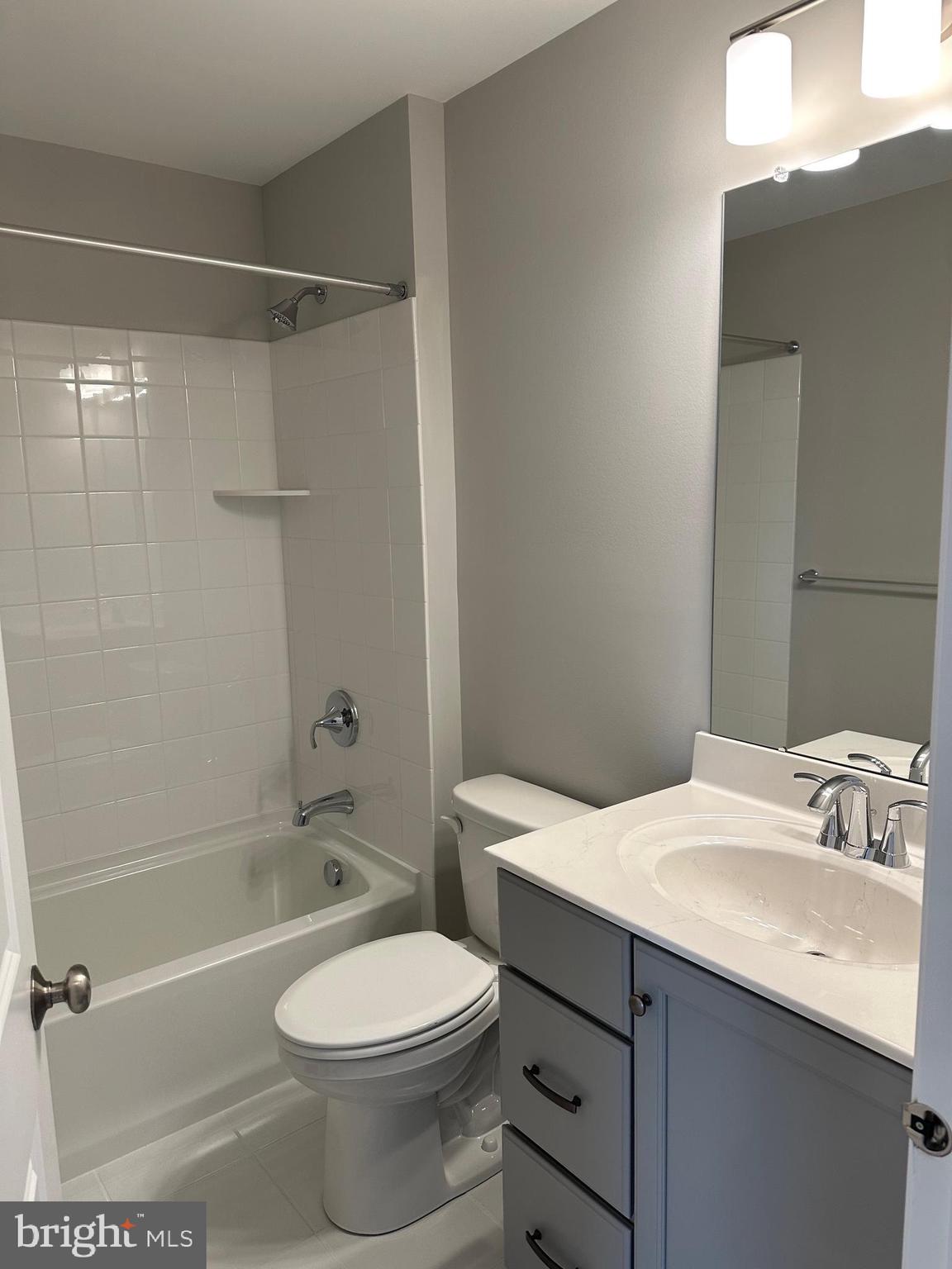 IRONWOOD - Residential Lease