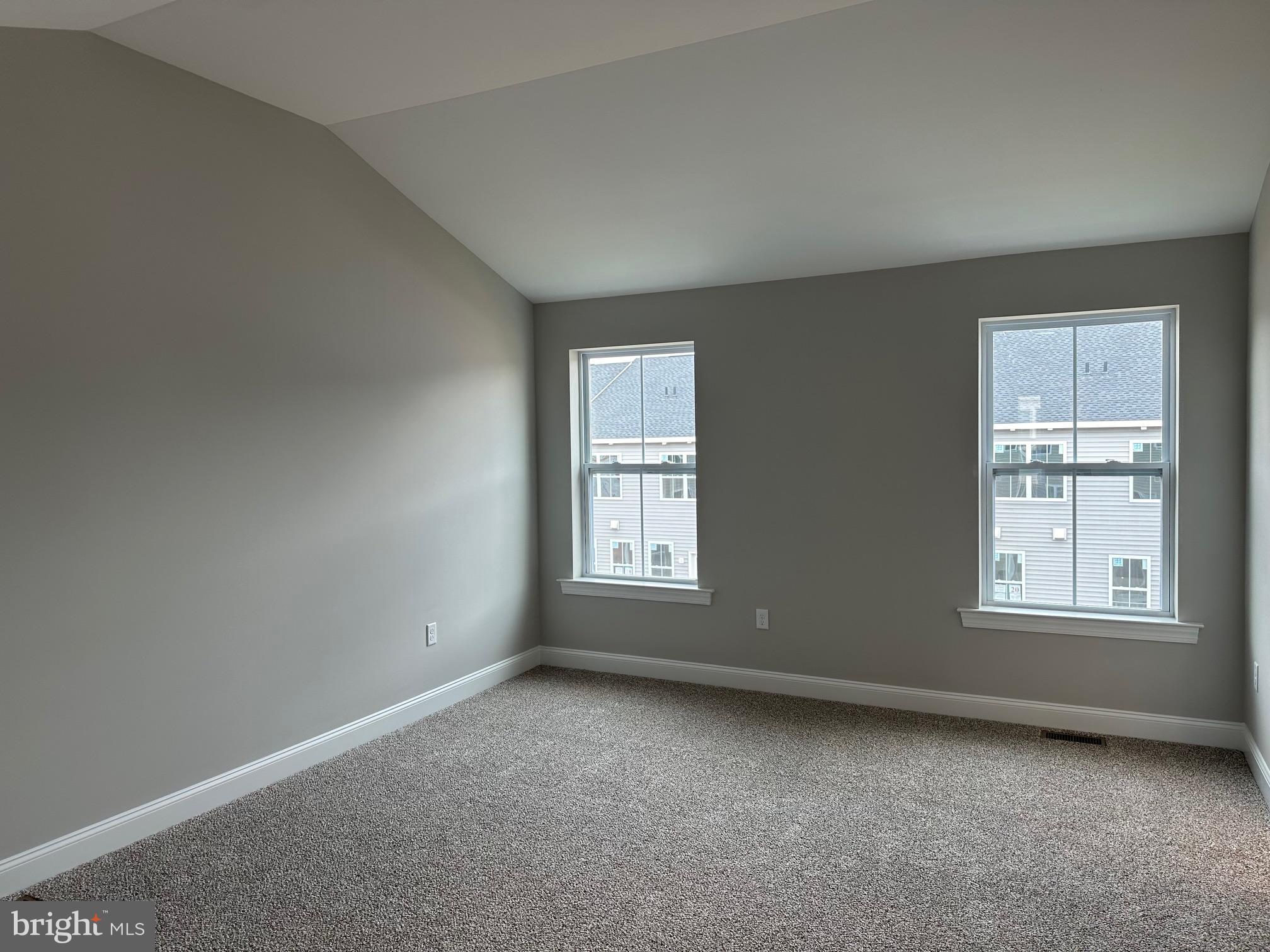 IRONWOOD - Residential Lease