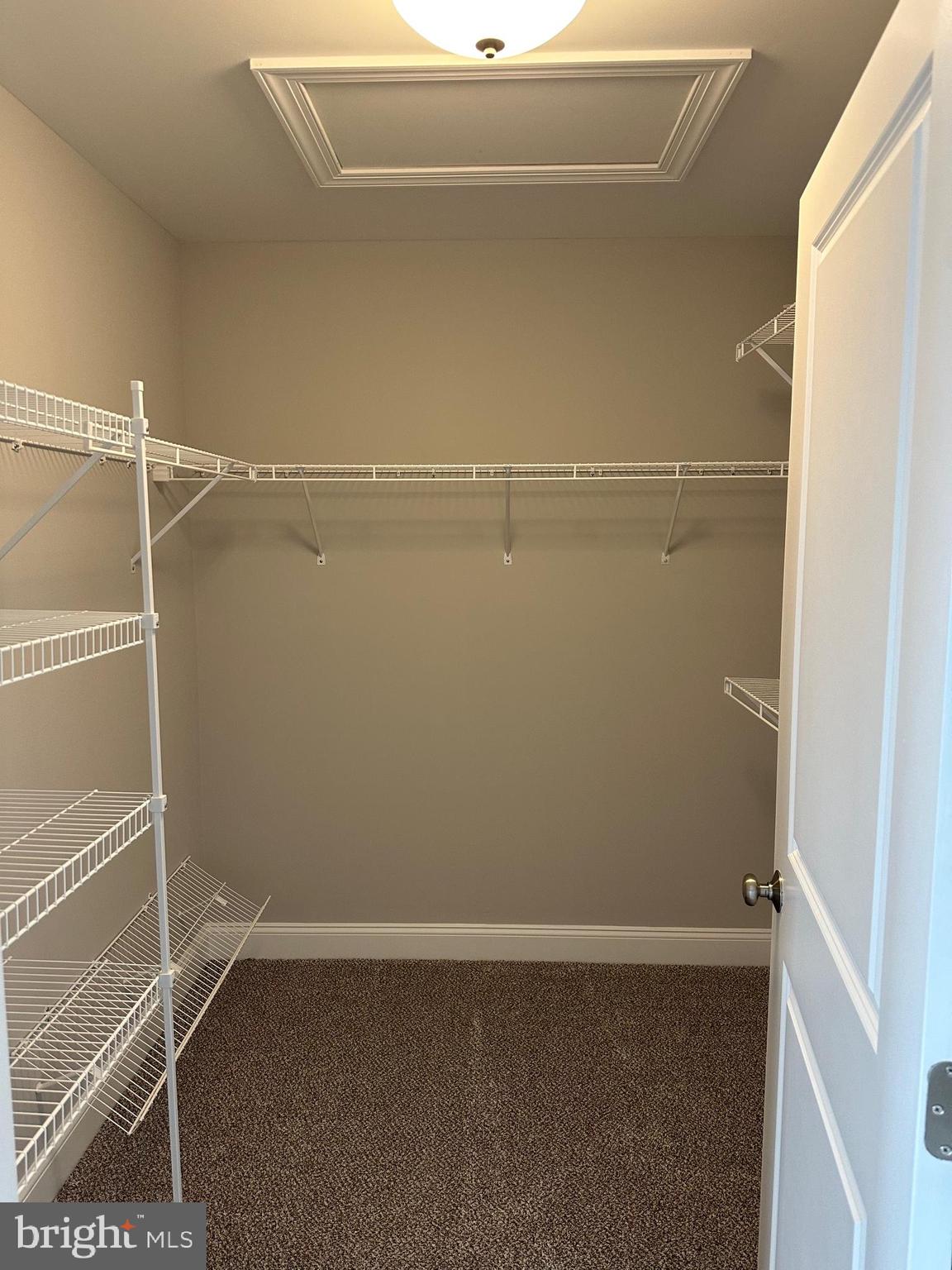 IRONWOOD - Residential Lease