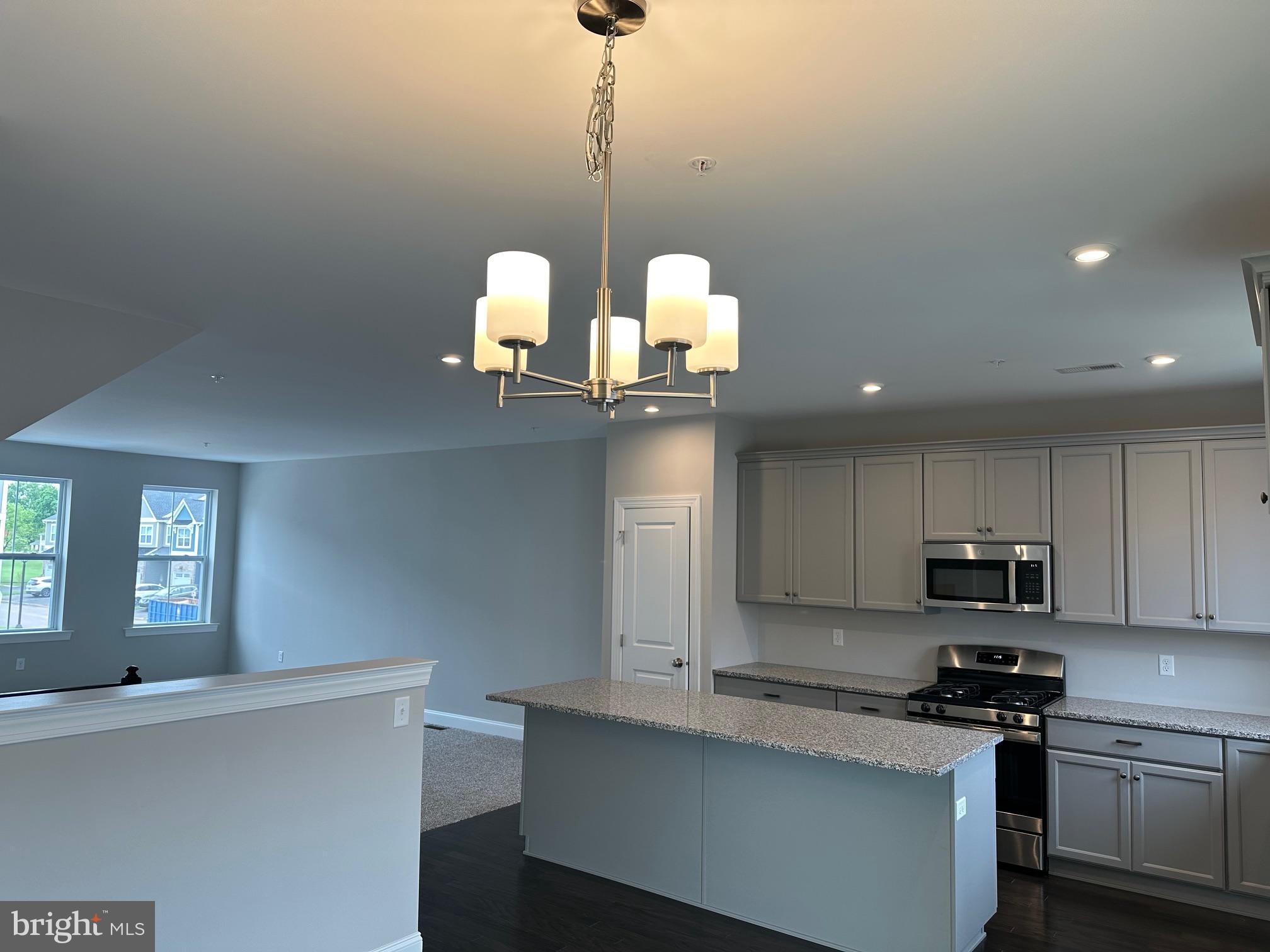 IRONWOOD - Residential Lease