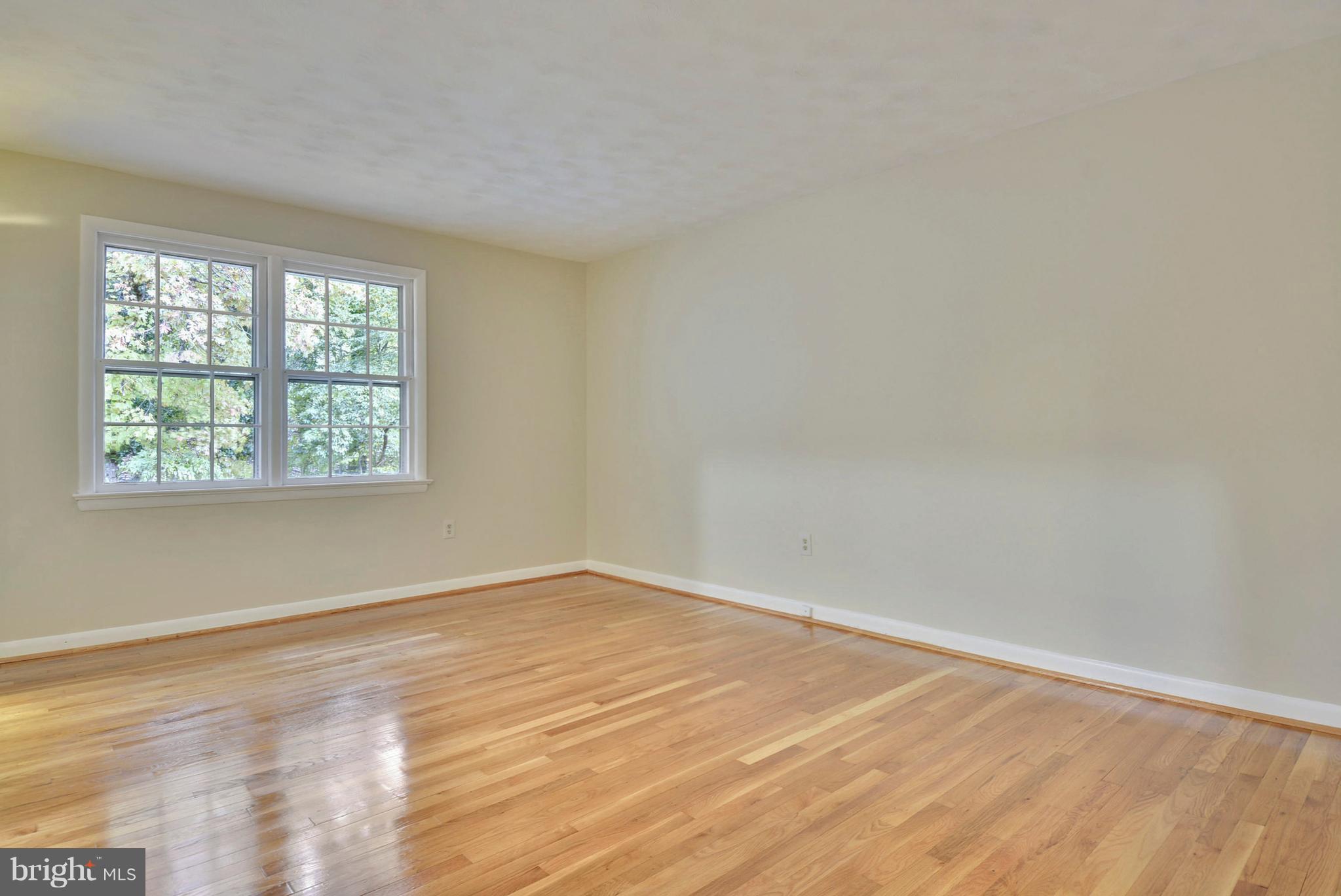 CREST PARK - Residential Lease