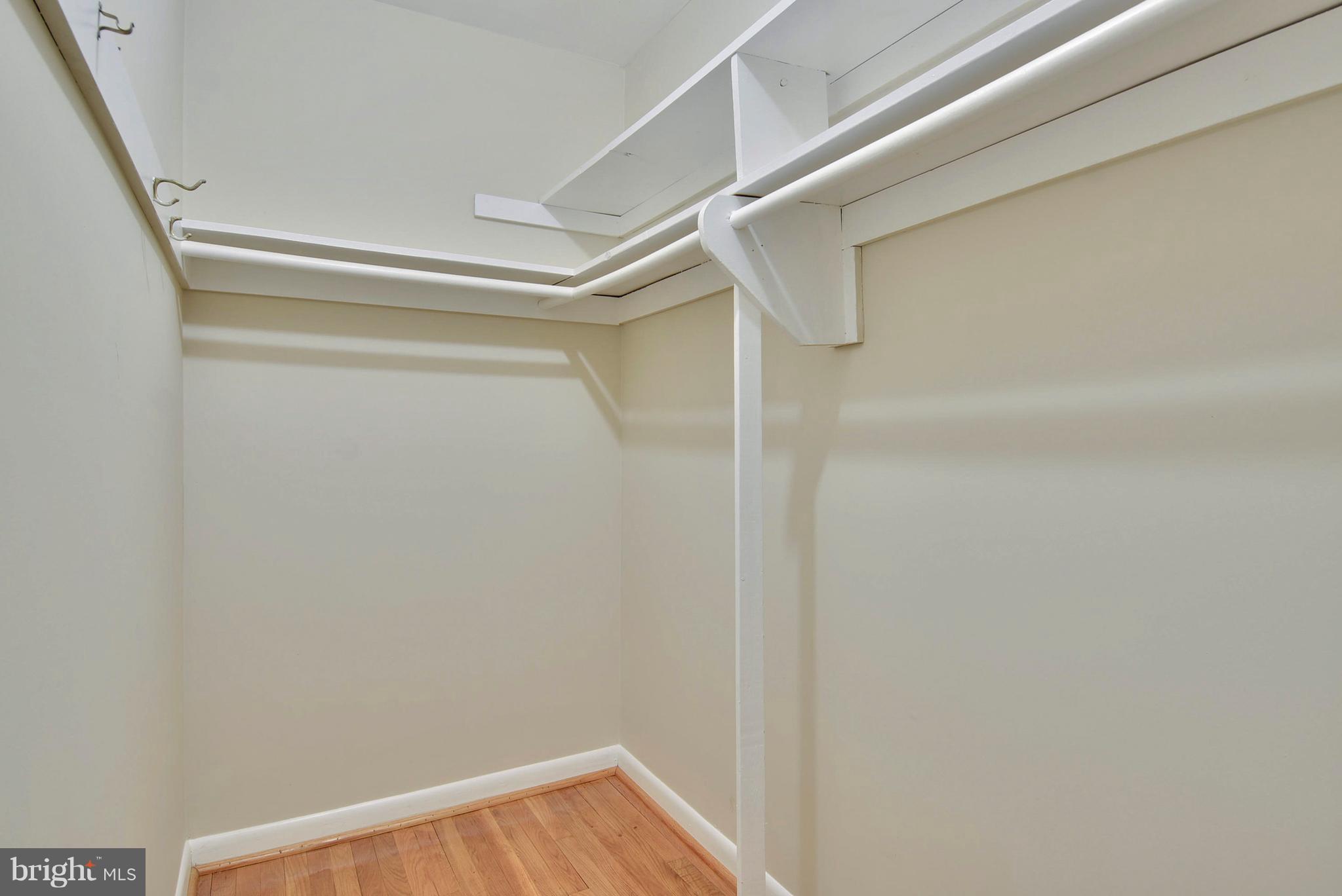 CREST PARK - Residential Lease