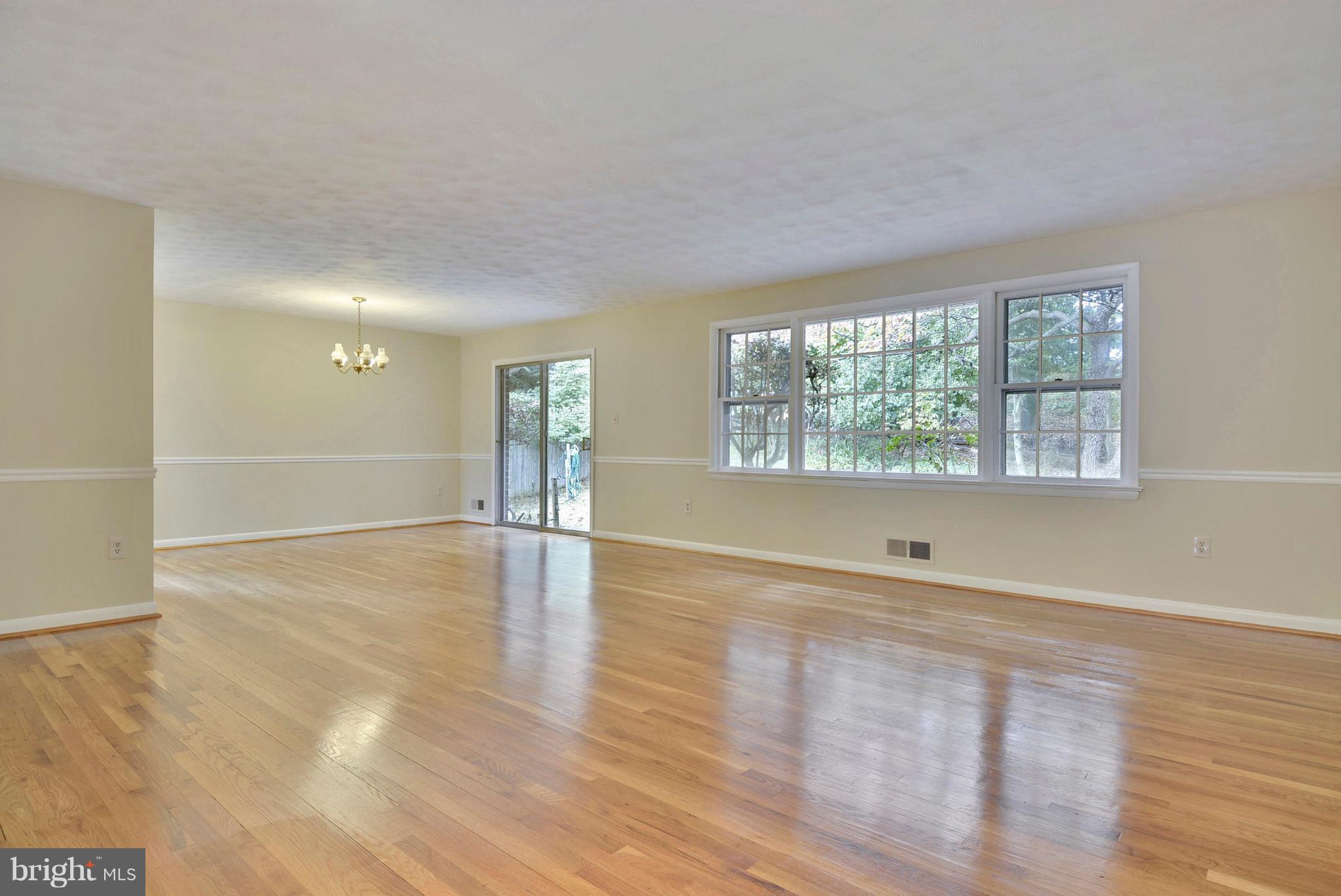 CREST PARK - Residential Lease