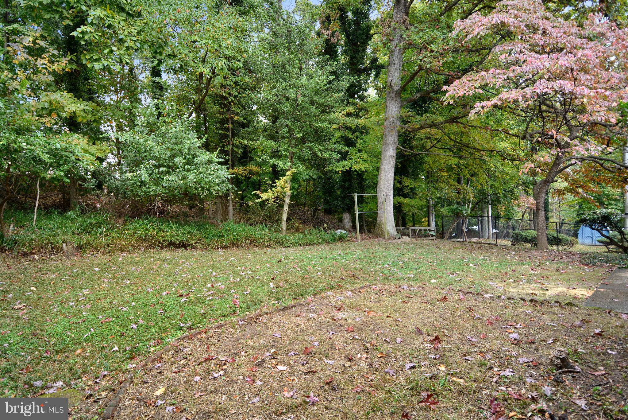 CREST PARK - Residential Lease