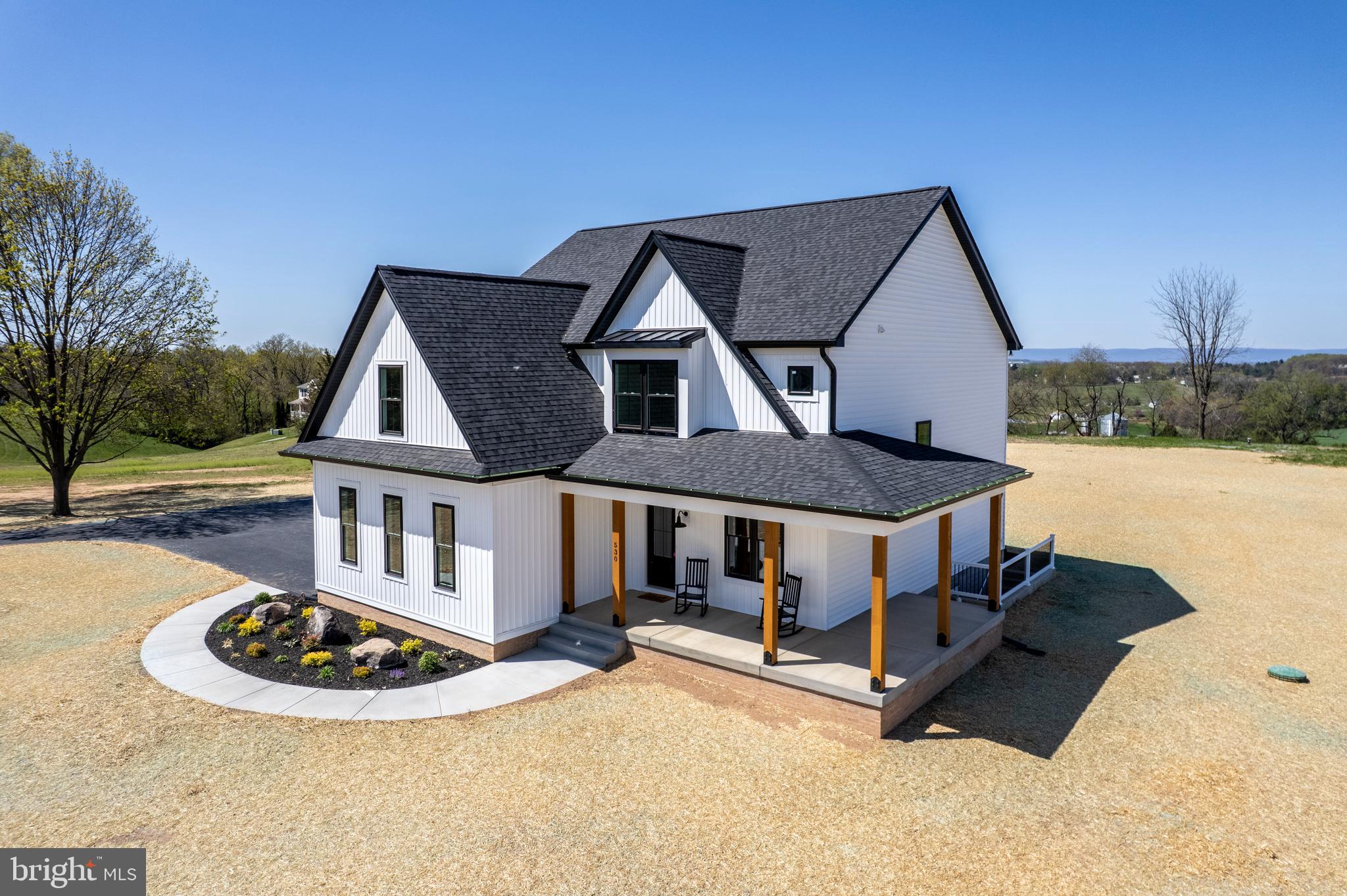 530 CLEAR RIDGE
