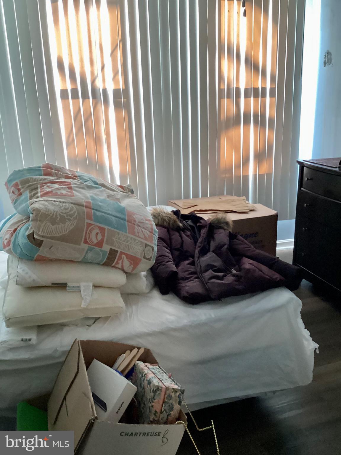 STRAWBERRY MANSION - Residential