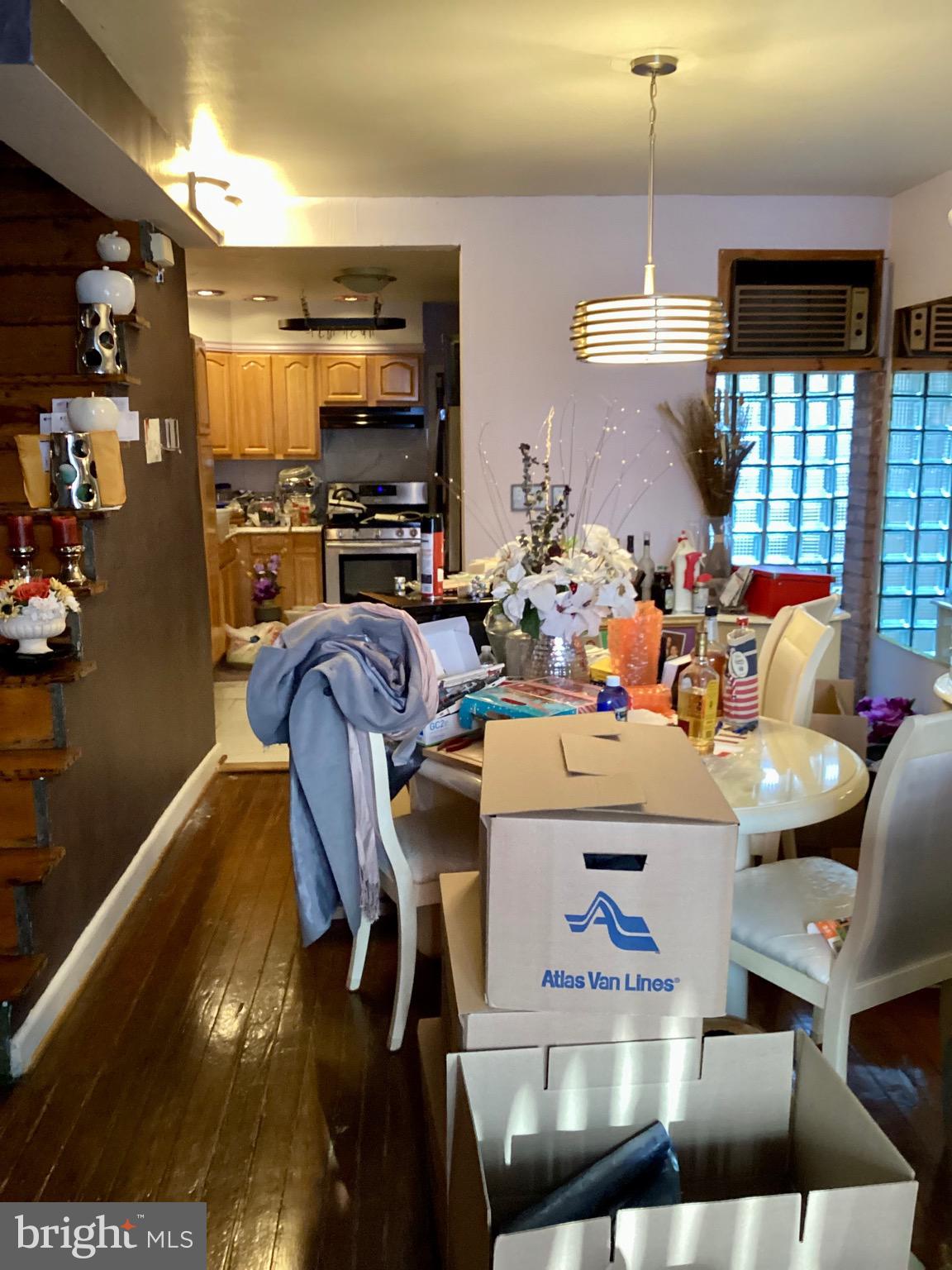 STRAWBERRY MANSION - Residential