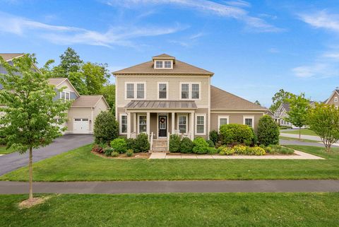 Photo of 41953 Paddock Gate Place, ASHBURN, VA 20148 (MLS # VALO2125858)