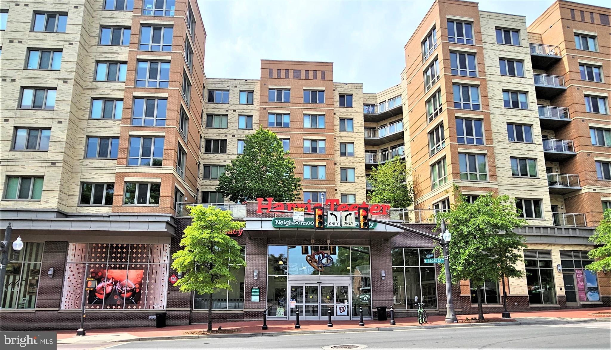 WINTER HILL - Residential Lease