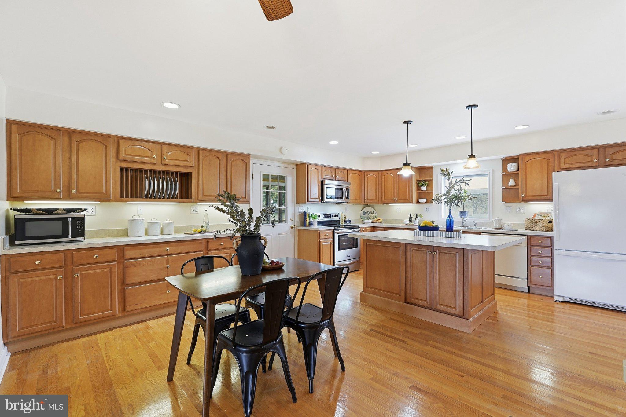 5973 STRASBURG ROAD