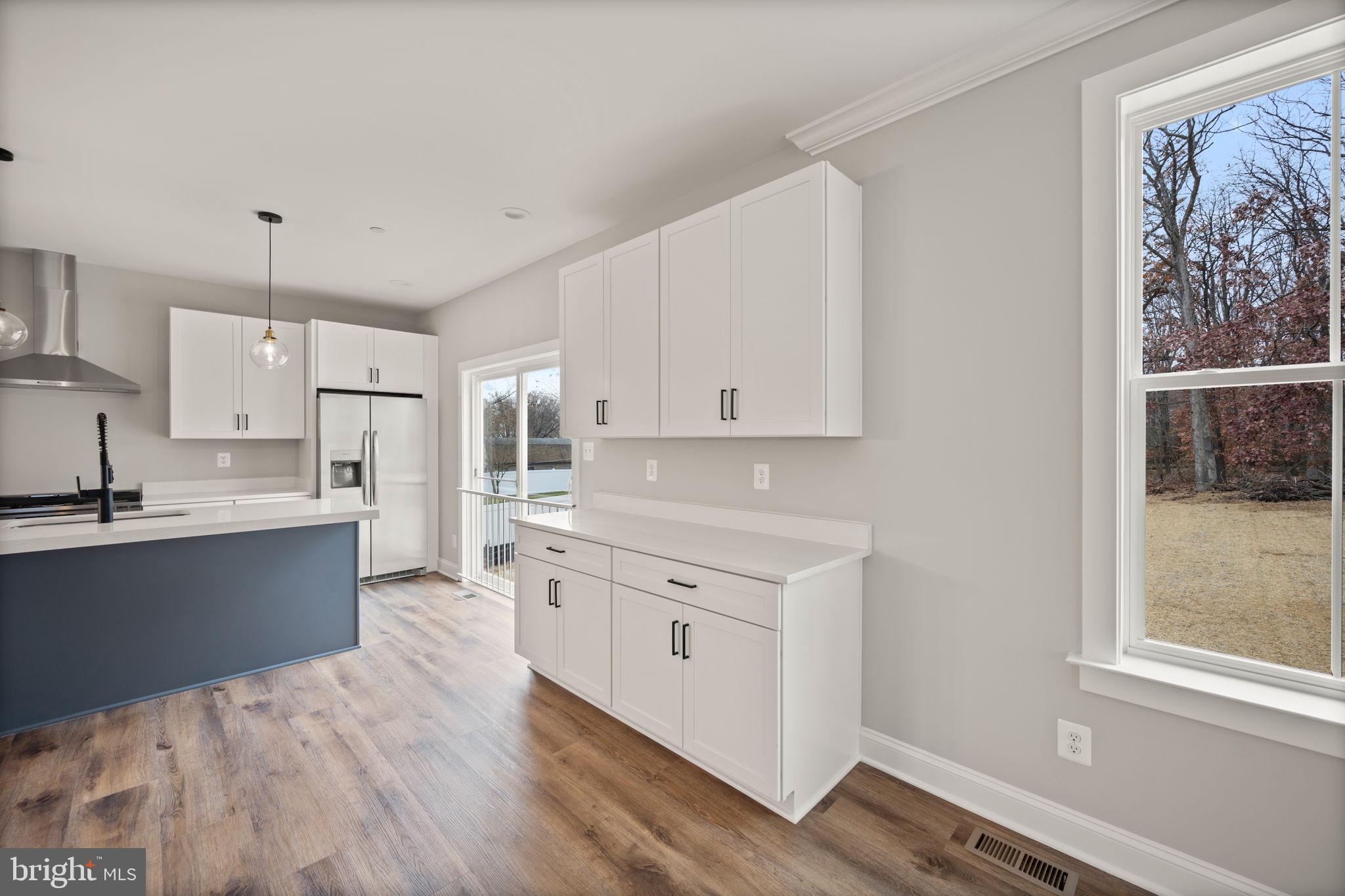 CARNEY GROVE - Residential