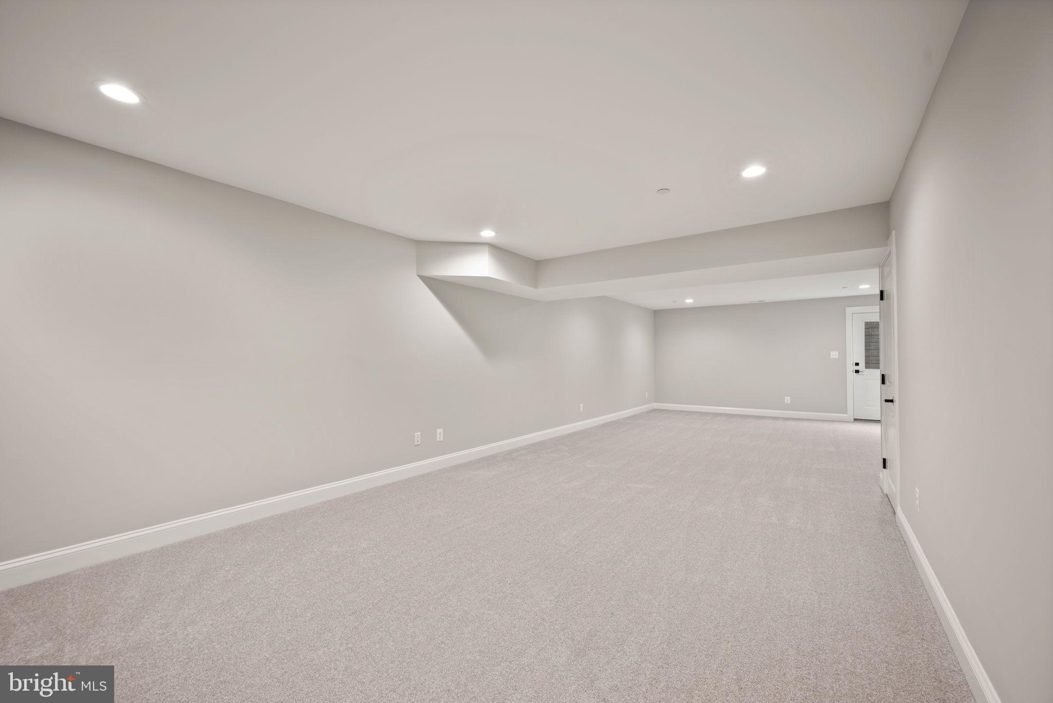 CARNEY GROVE - Residential