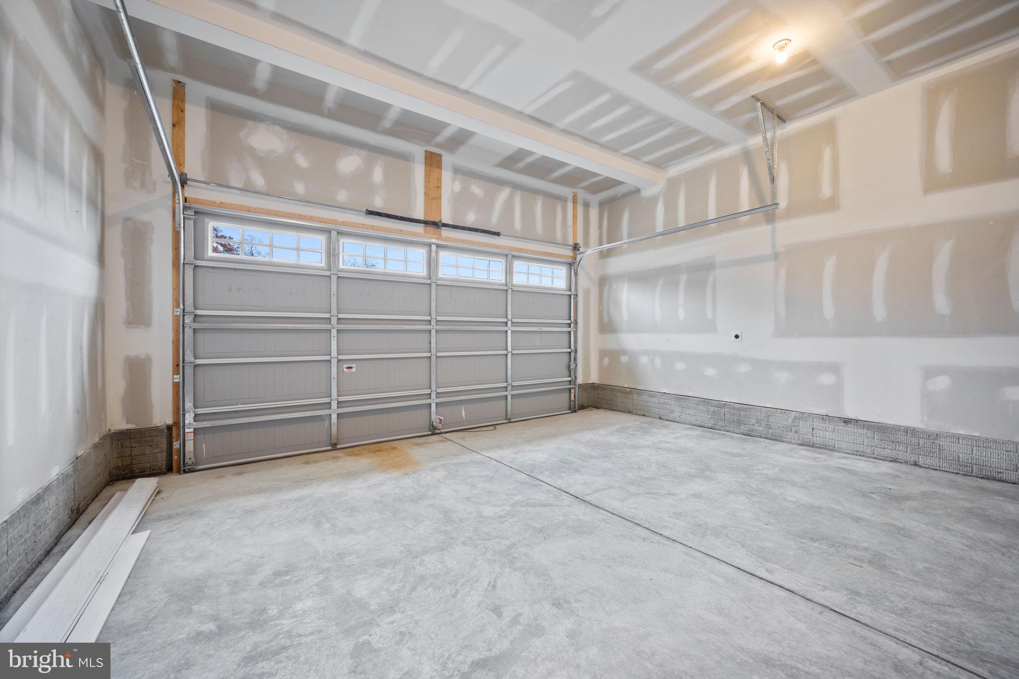 CARNEY GROVE - Residential