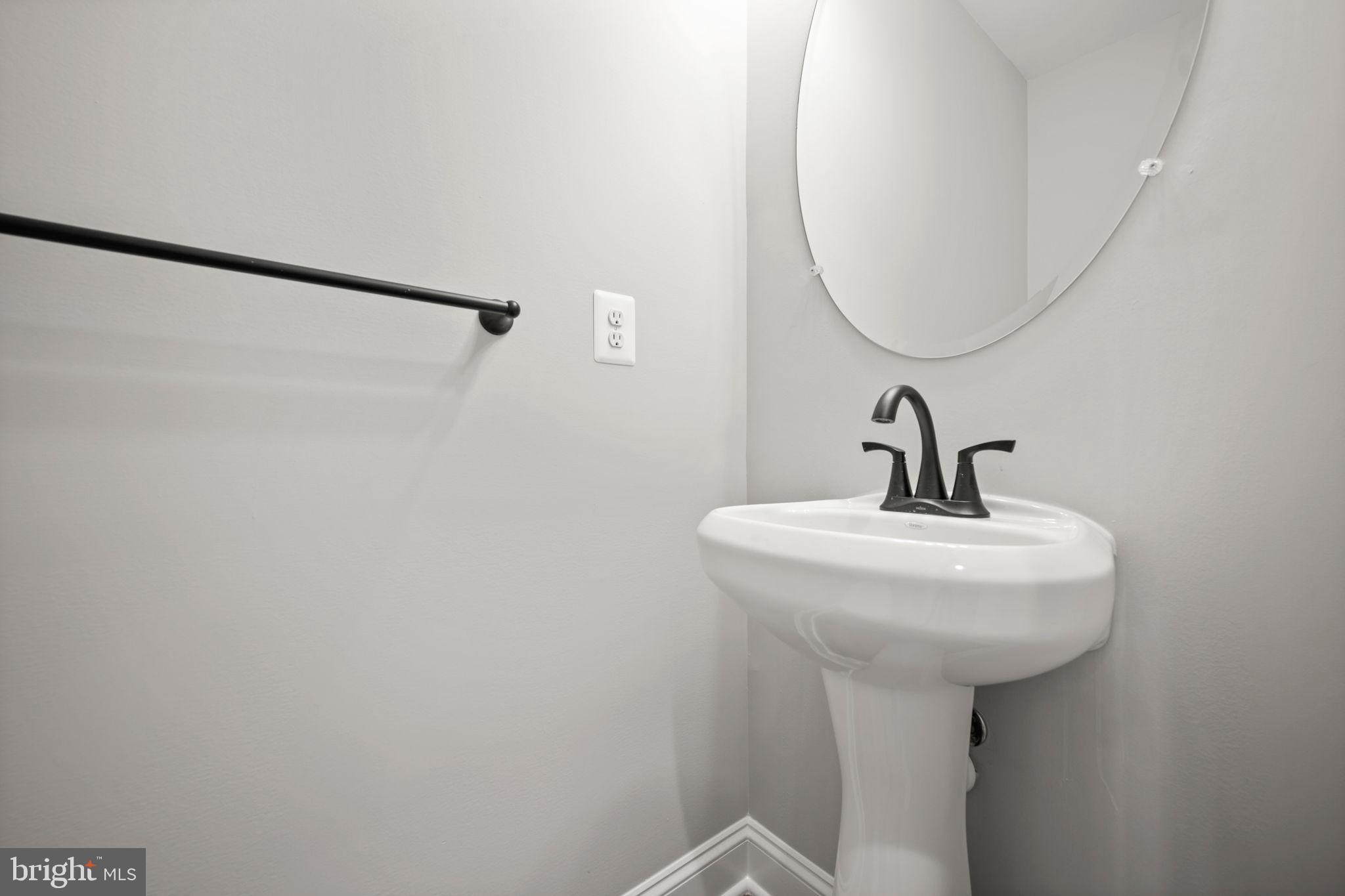 CARNEY GROVE - Residential