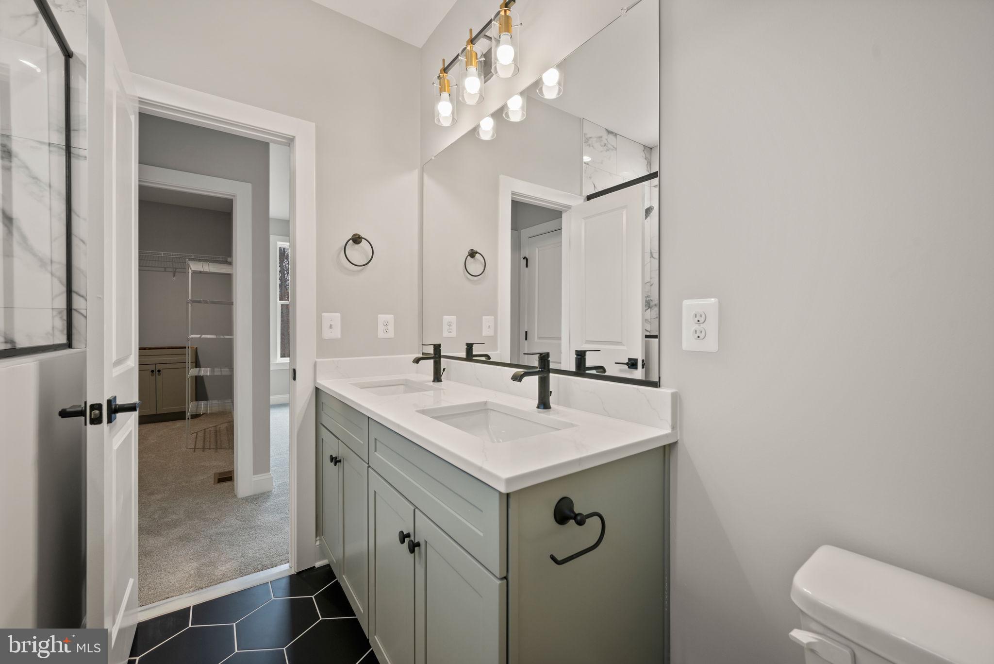 CARNEY GROVE - Residential