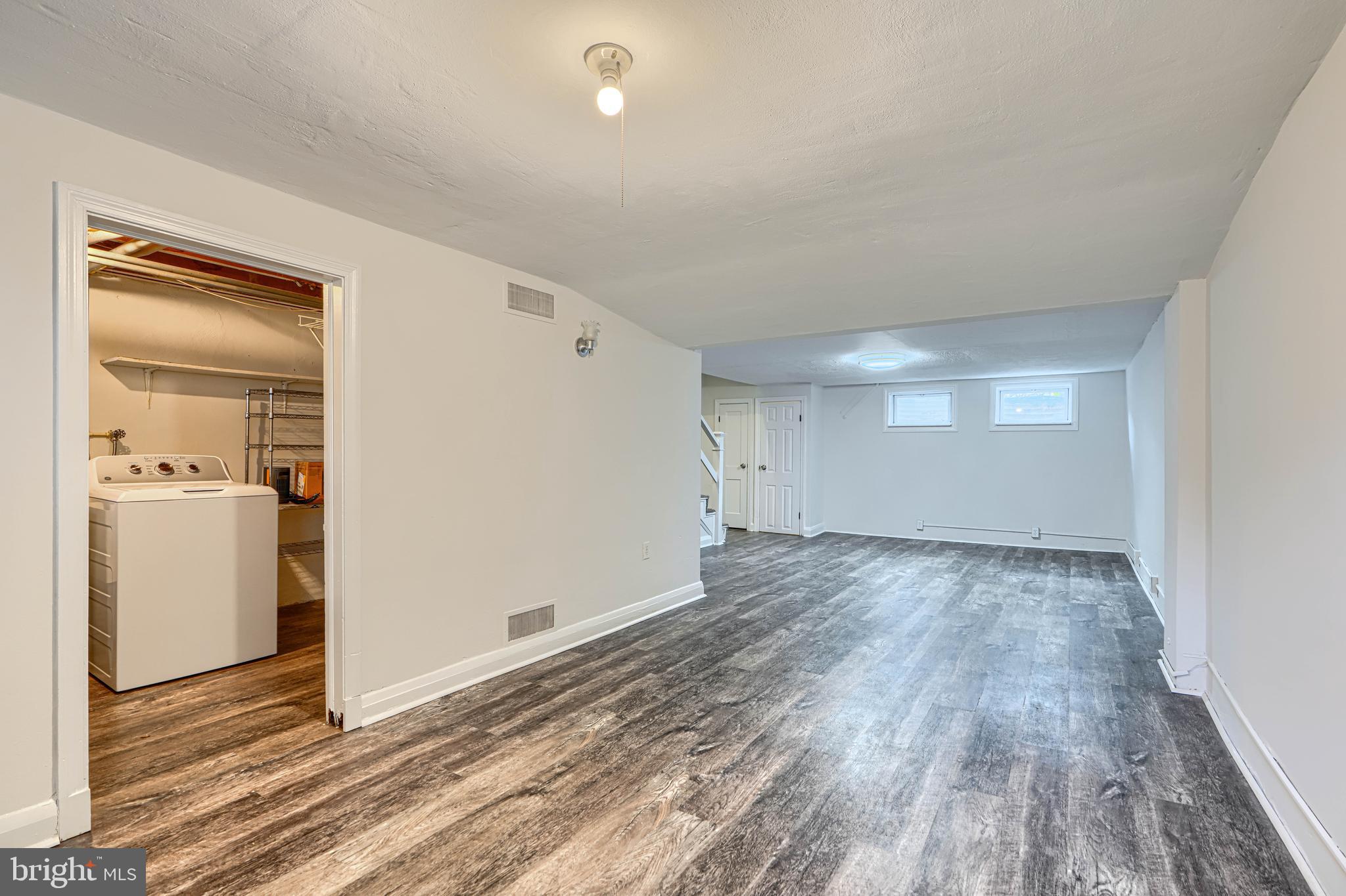 AIGBURTH - Residential