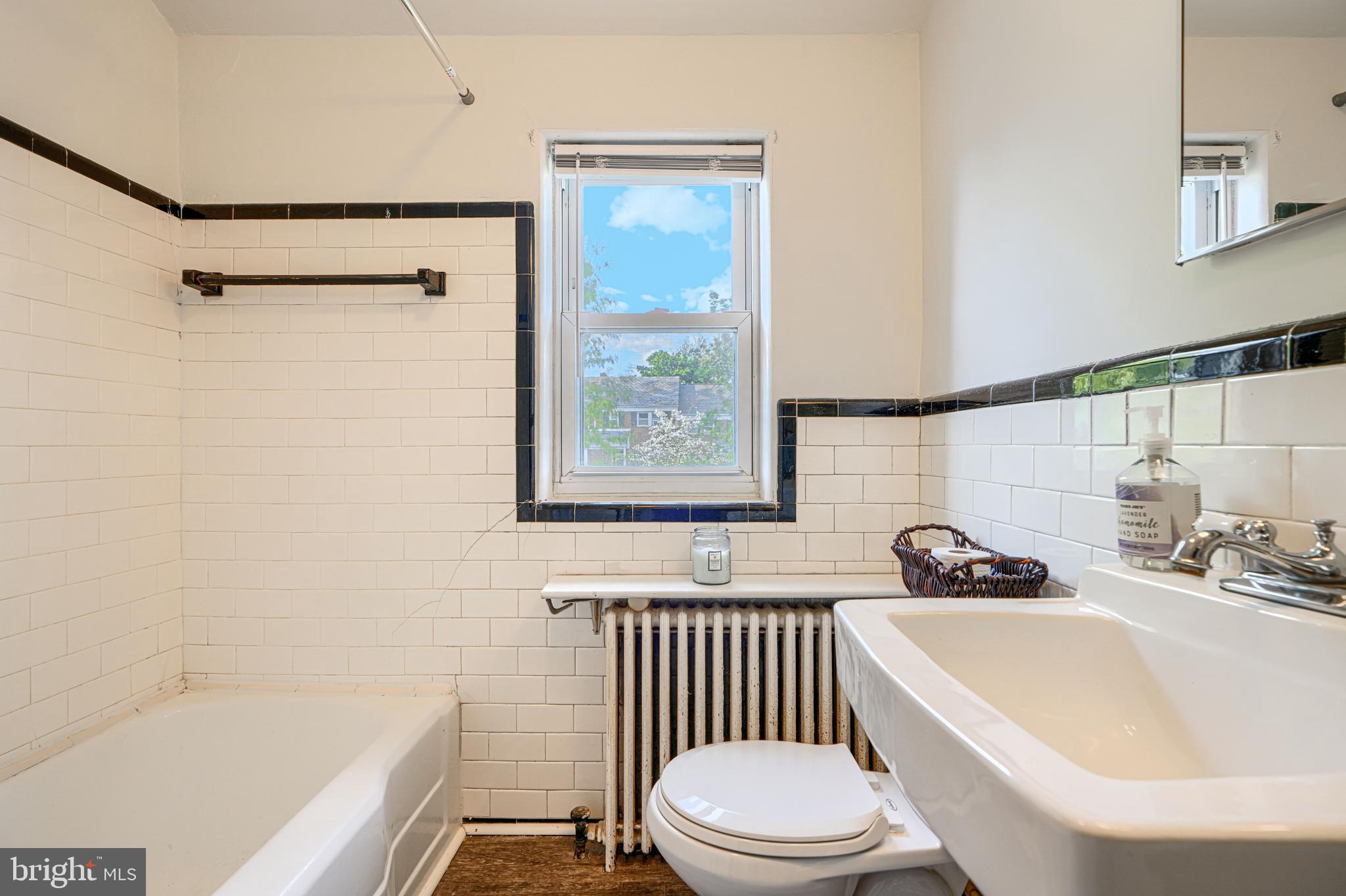 AIGBURTH - Residential