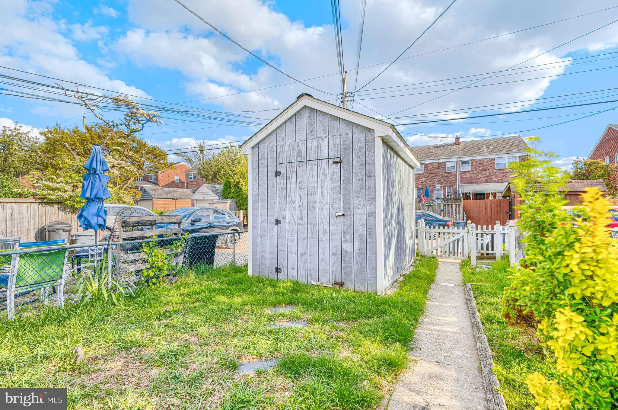 AIGBURTH - Residential