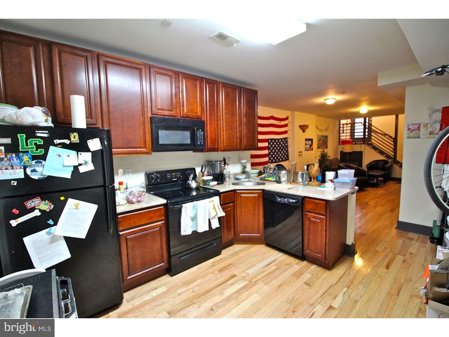 TEMPLE UNIVERSITY - Residential Lease