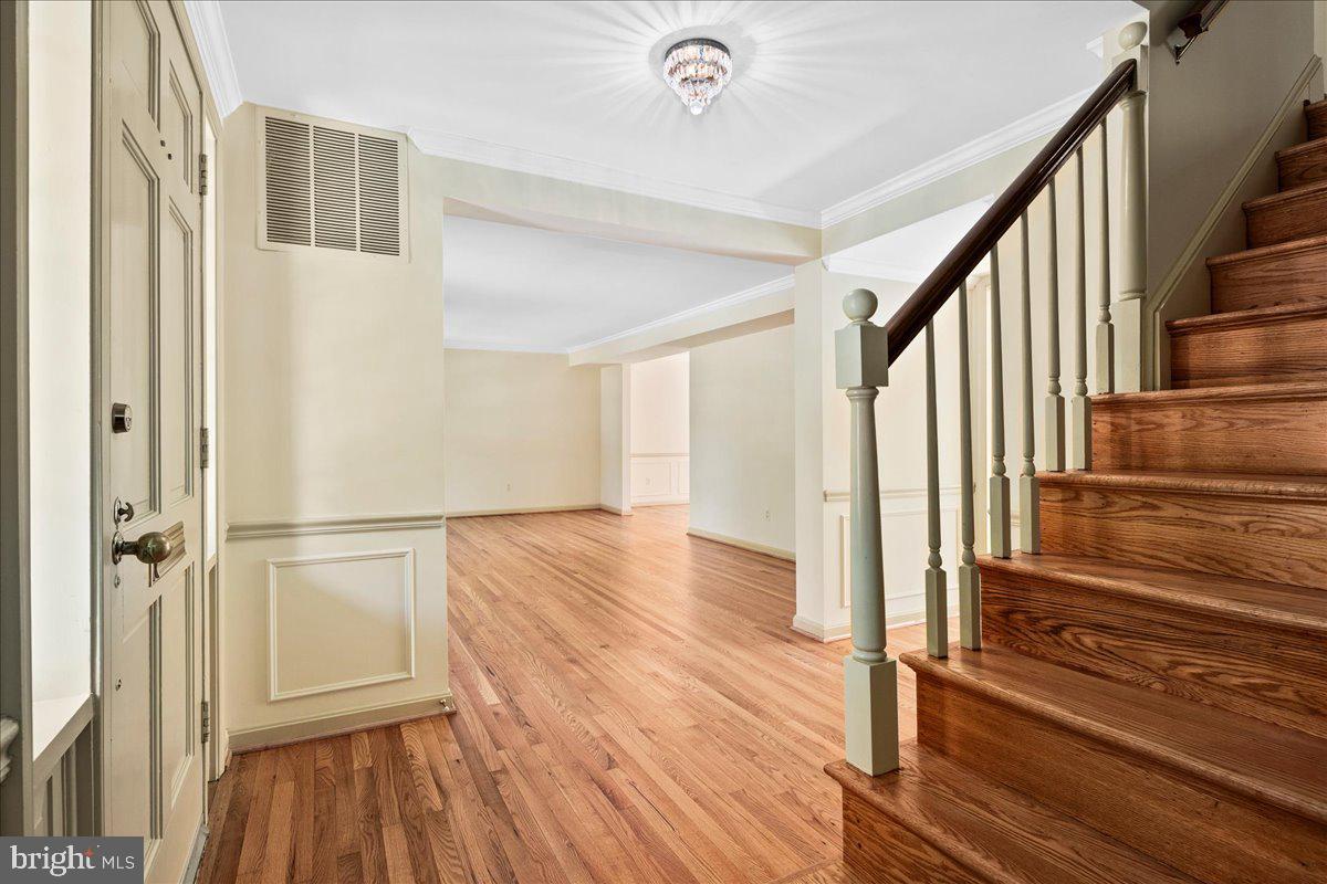 STRATFORD LANDING - Residential